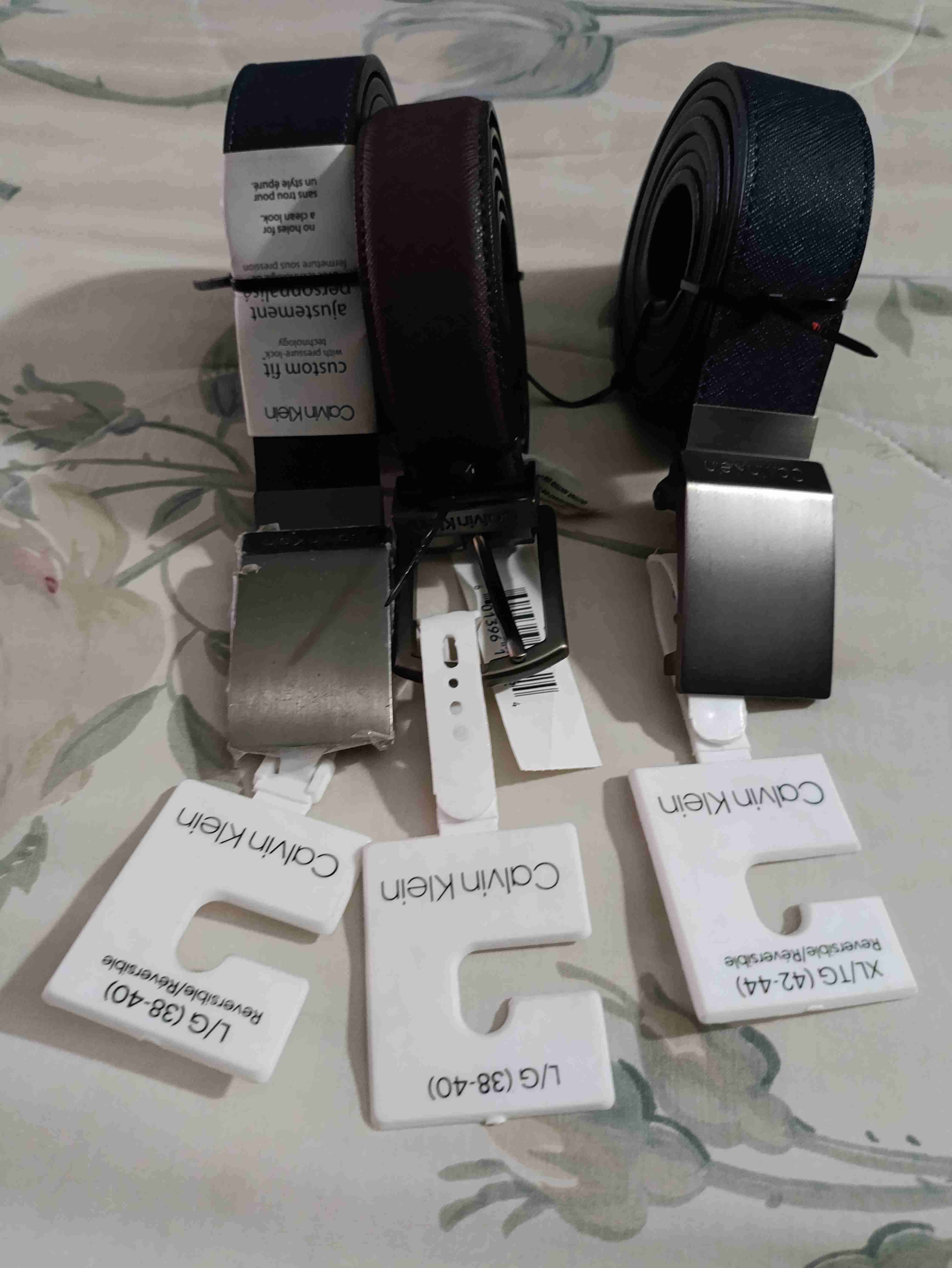 Cinturones Calvin Klein variados