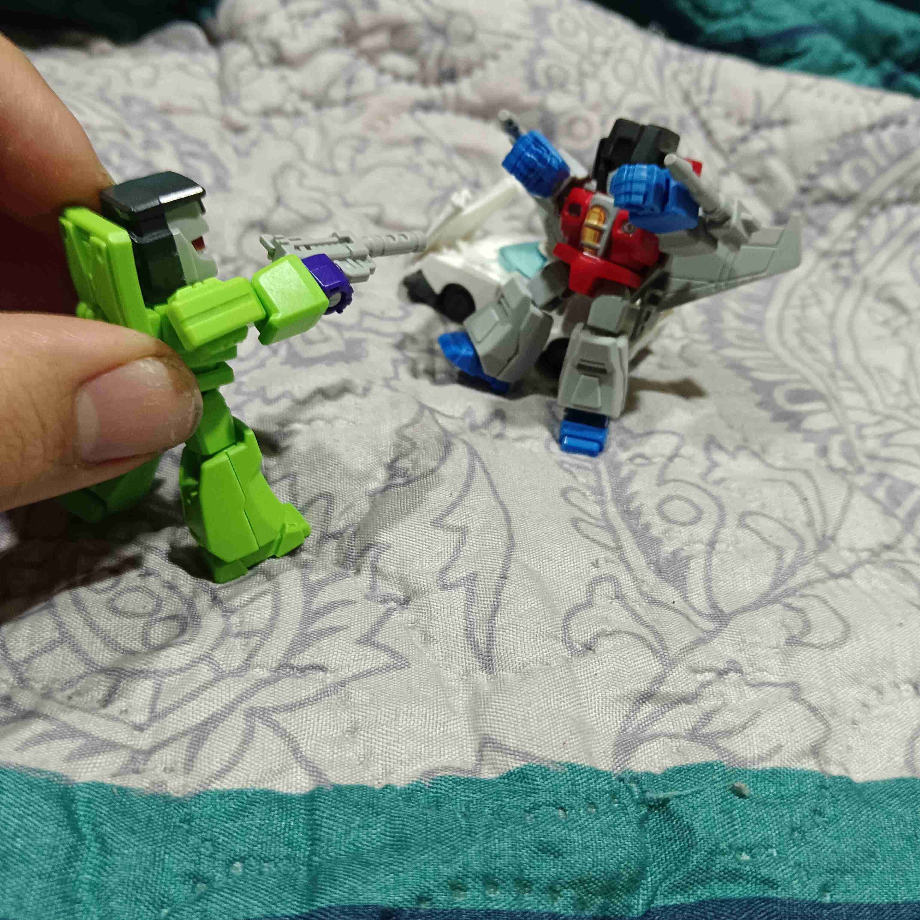 Figuras Transformers blokes - miniatura 2