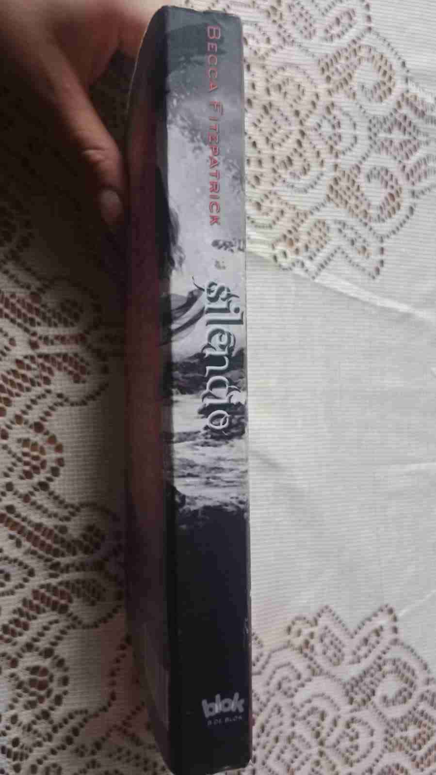 Libro 'Silencio' de Becca Fitzpatrick