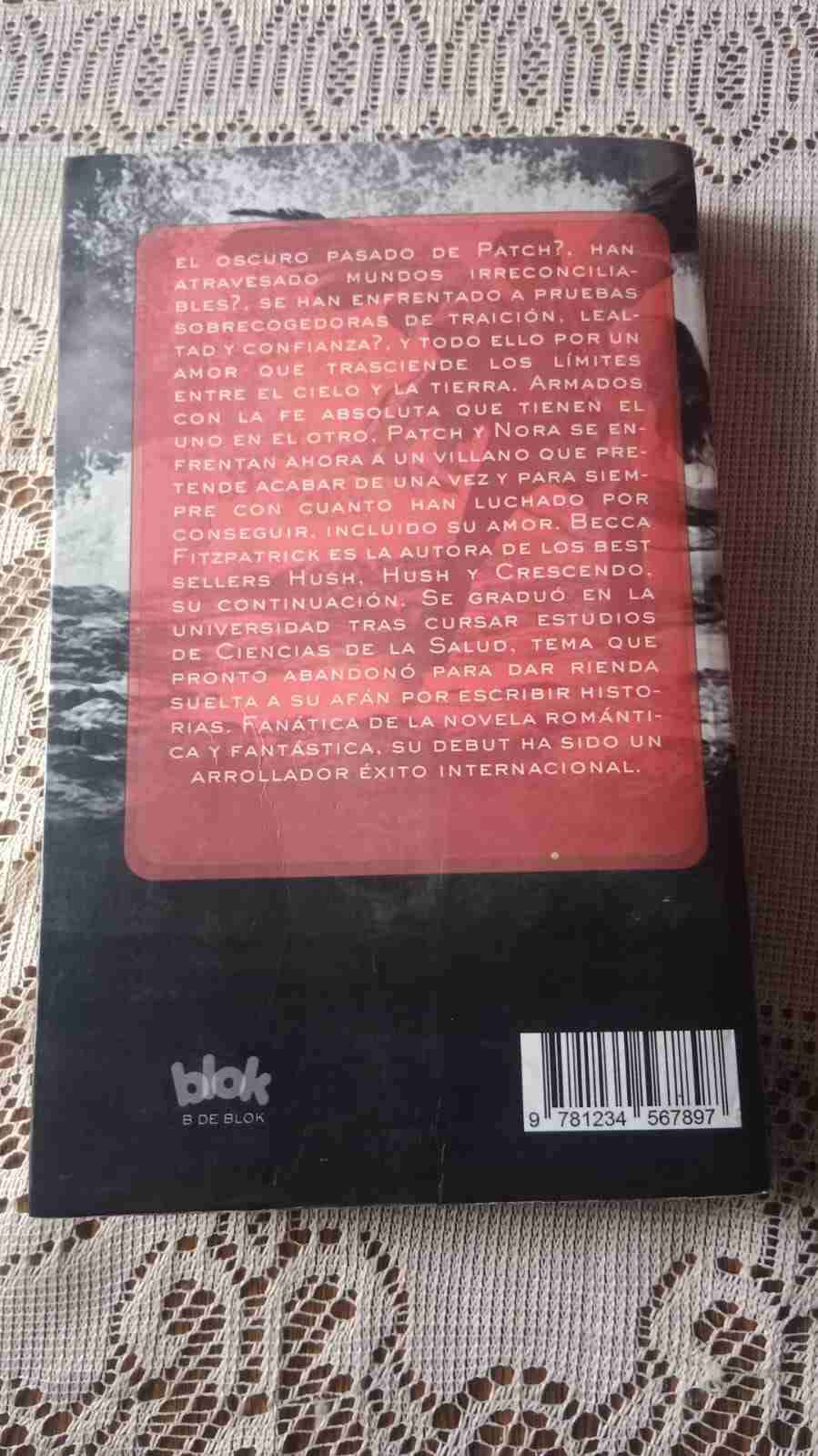 Libro 'Silencio' de Becca Fitzpatrick - miniatura 3