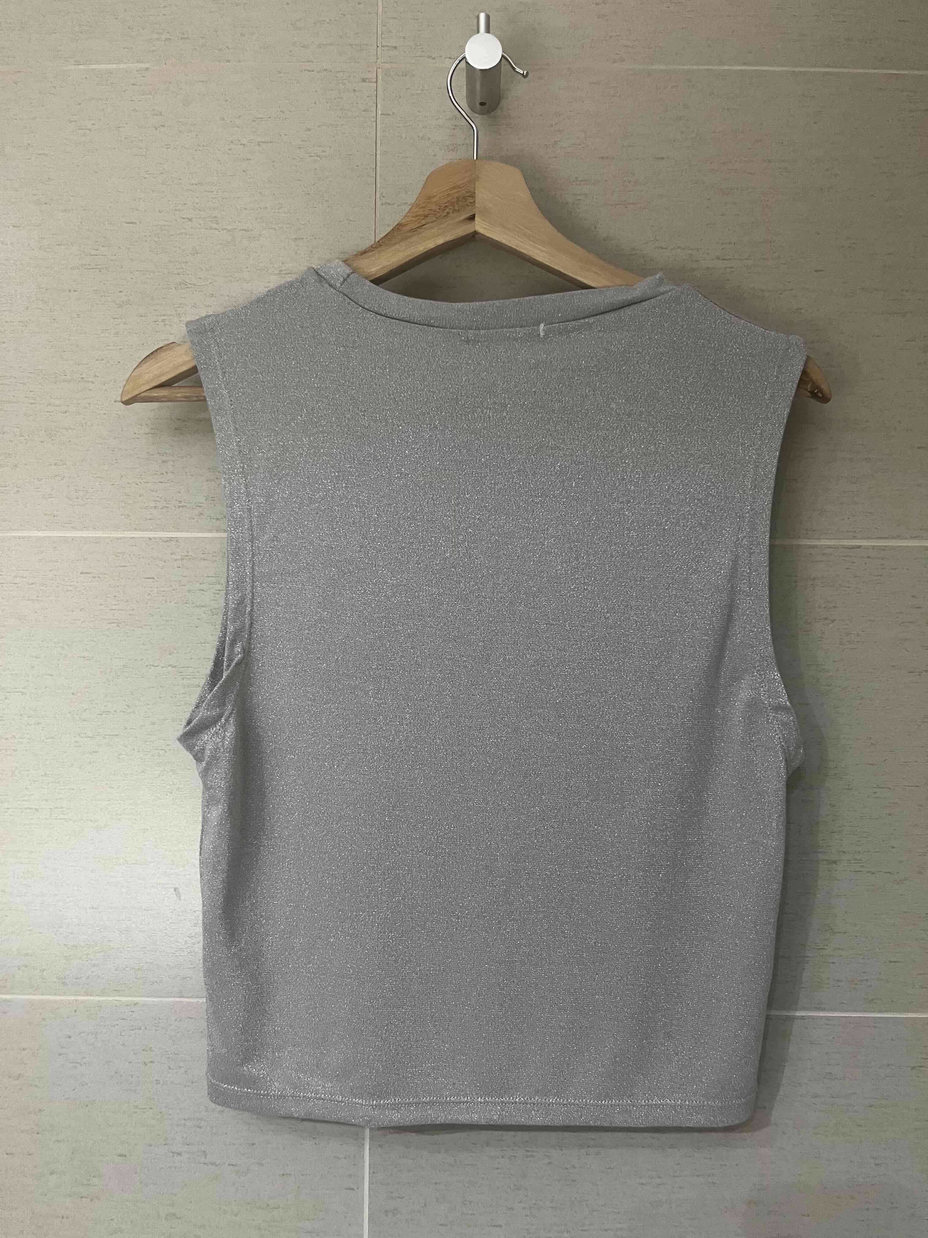 Polera Sin Manga Color Gris Jaspeado Jacinta Tiend - miniatura 2