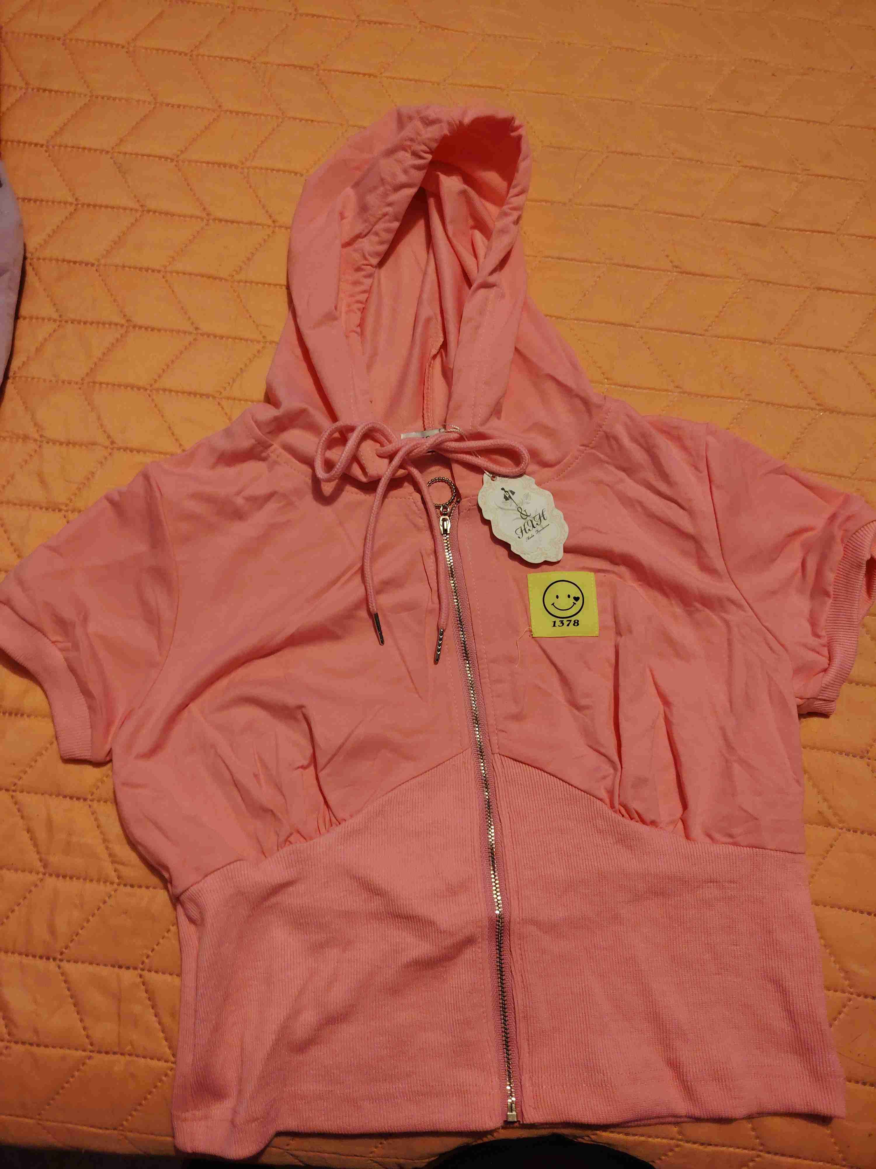 Polerón corto con capucha - miniatura 3