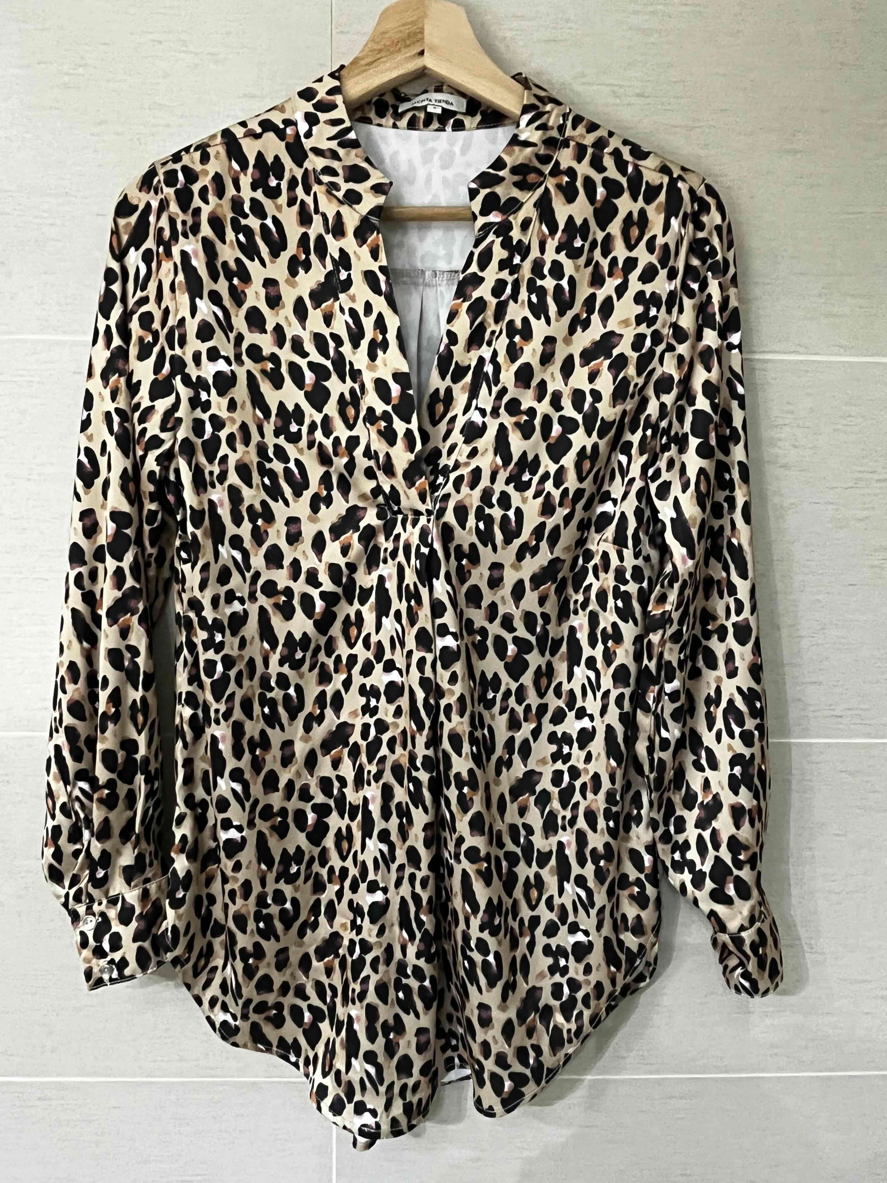 Blusa Manga Larga Animal Print Jacinta Tienda