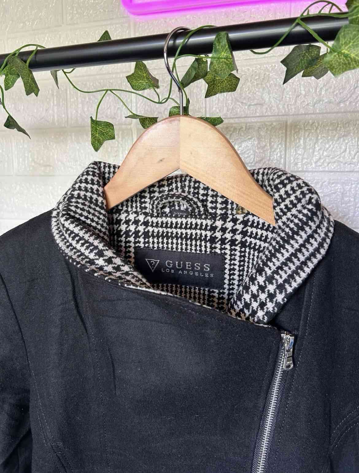 Abrigo negro Guess con forro a cuadros - miniatura 2