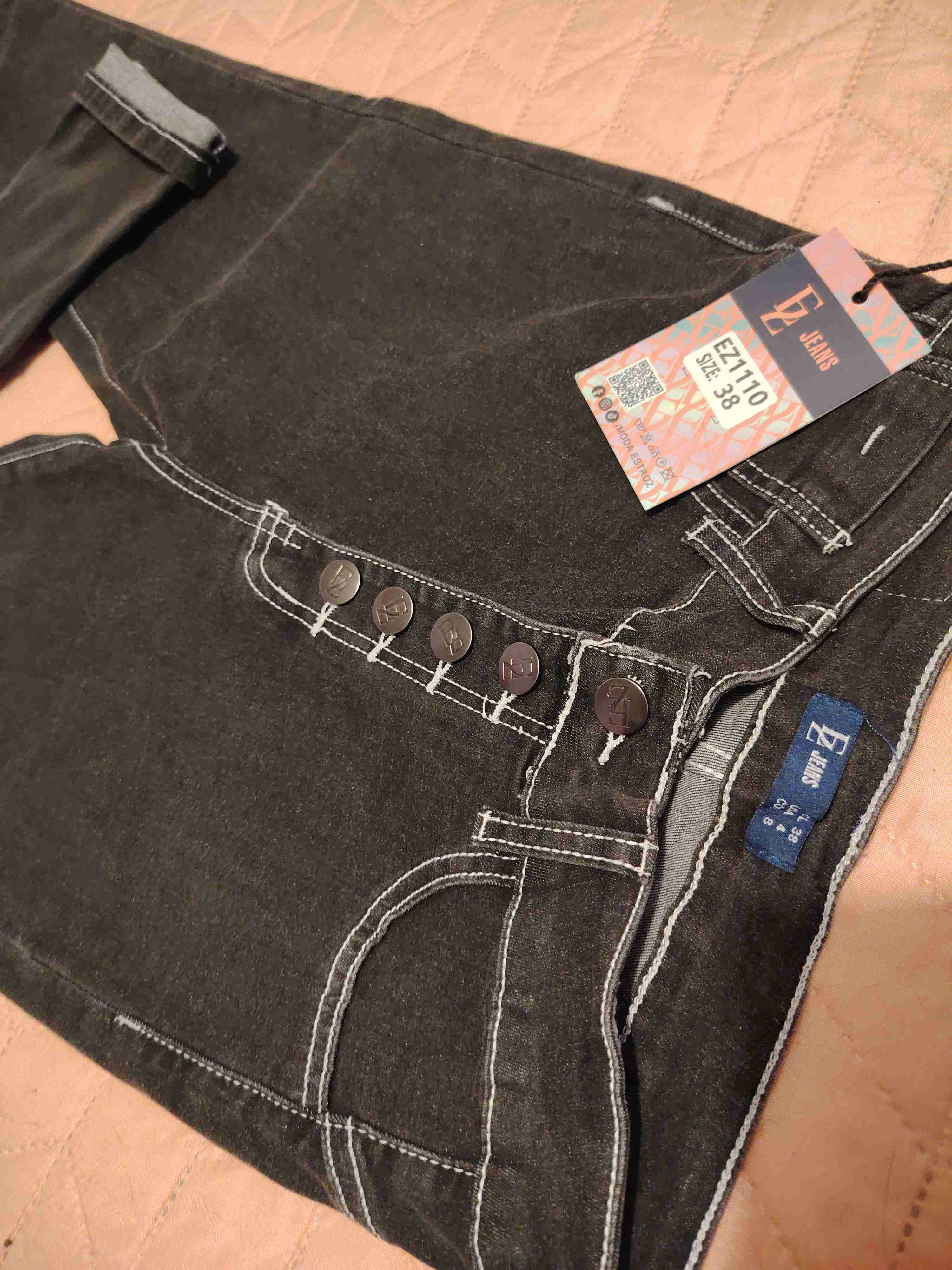 Jeans ajustados negros - miniatura 2