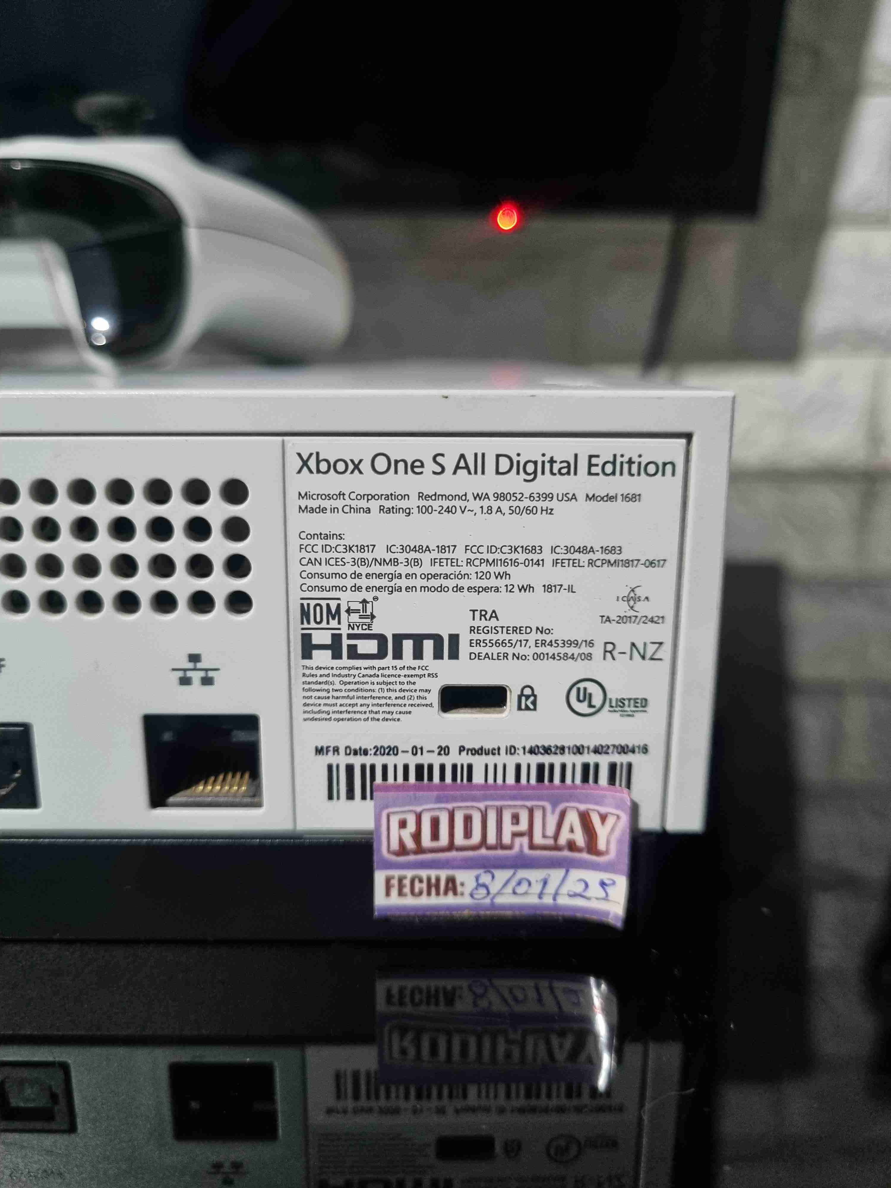 Consola Xbox One S All Digital 1TB - miniatura 2
