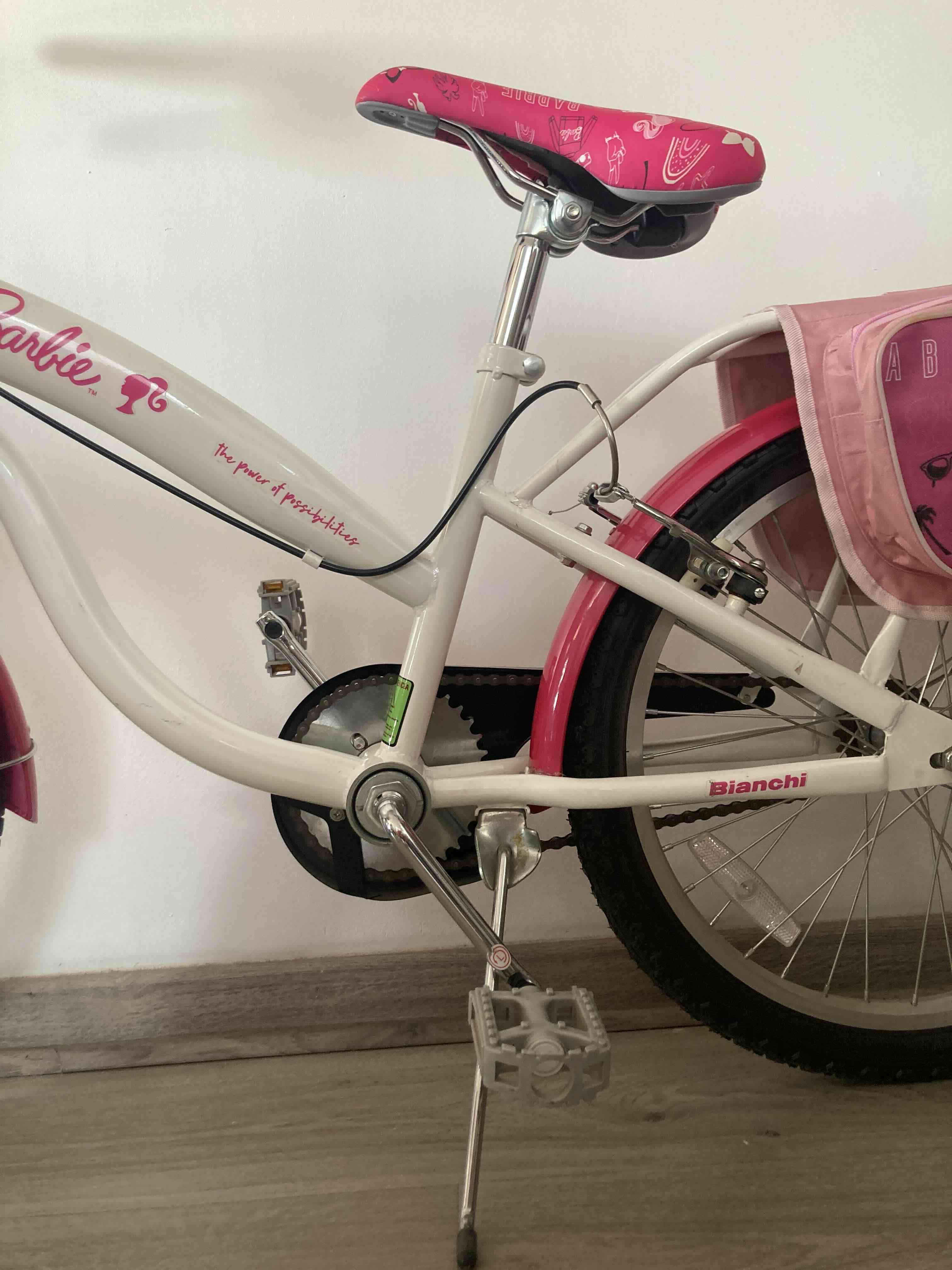 Bicicleta infantil Barbie rosa - miniatura 3