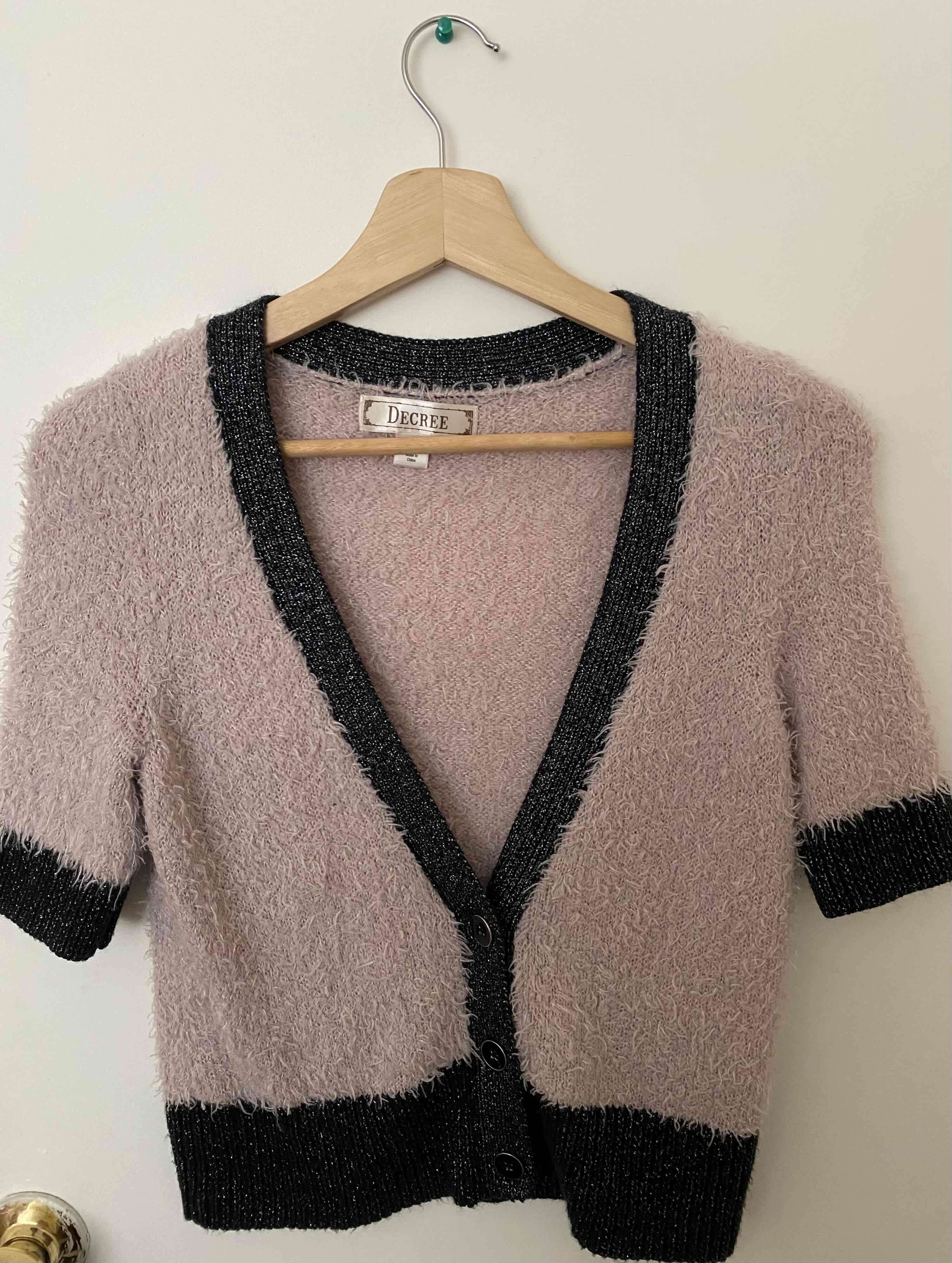 Cardigan corto Decree rosado suave