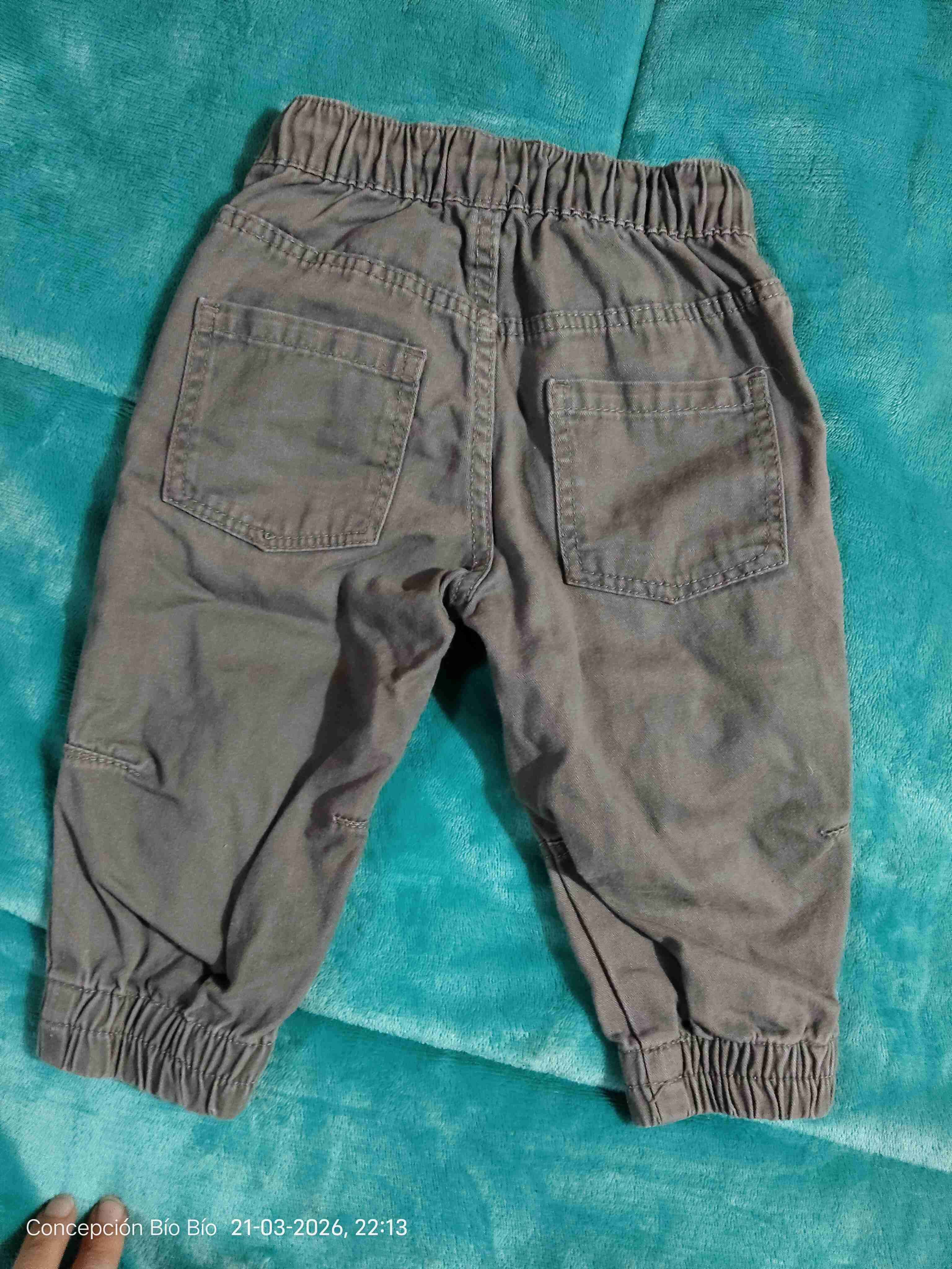 Pantalones gris para niño - miniatura 2