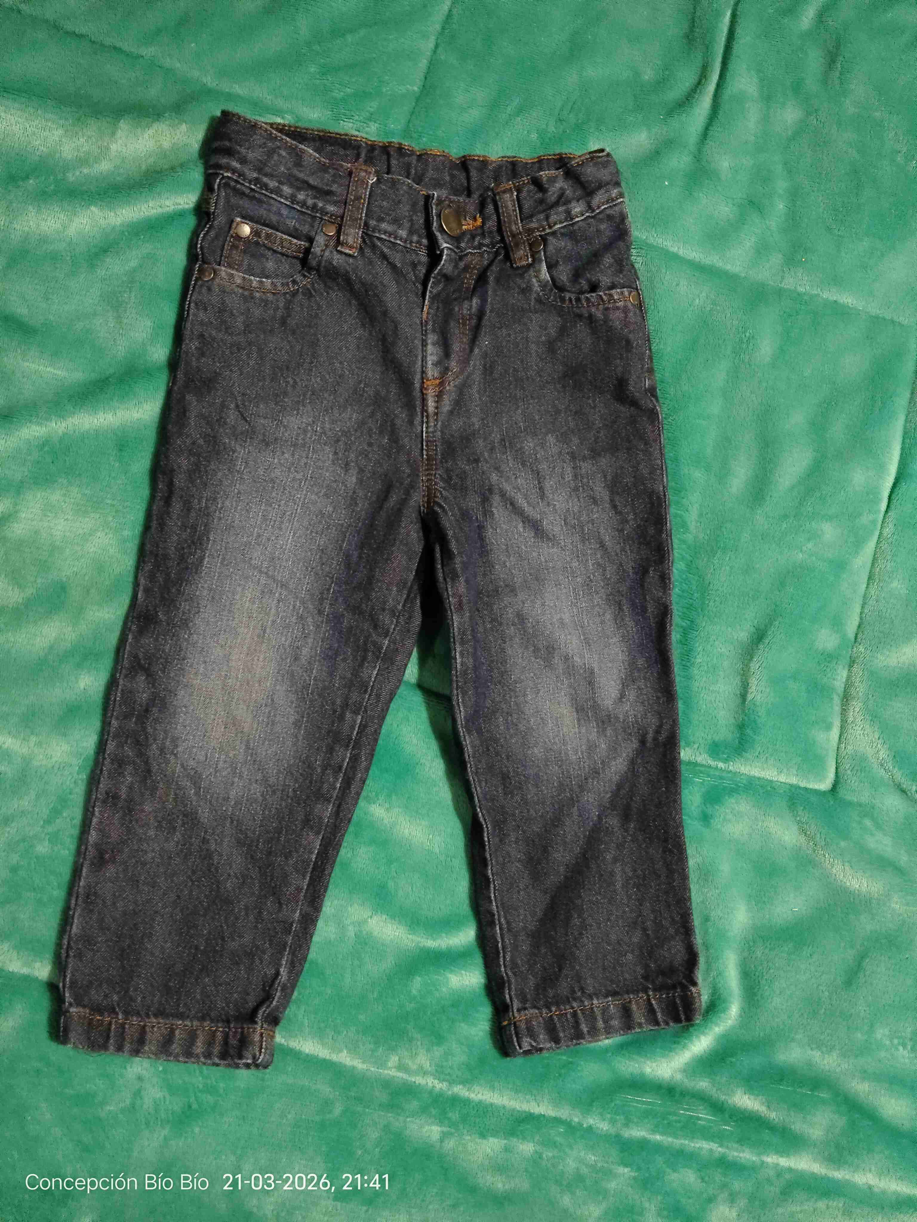 Pantalones de mezclilla para niño - miniatura 2