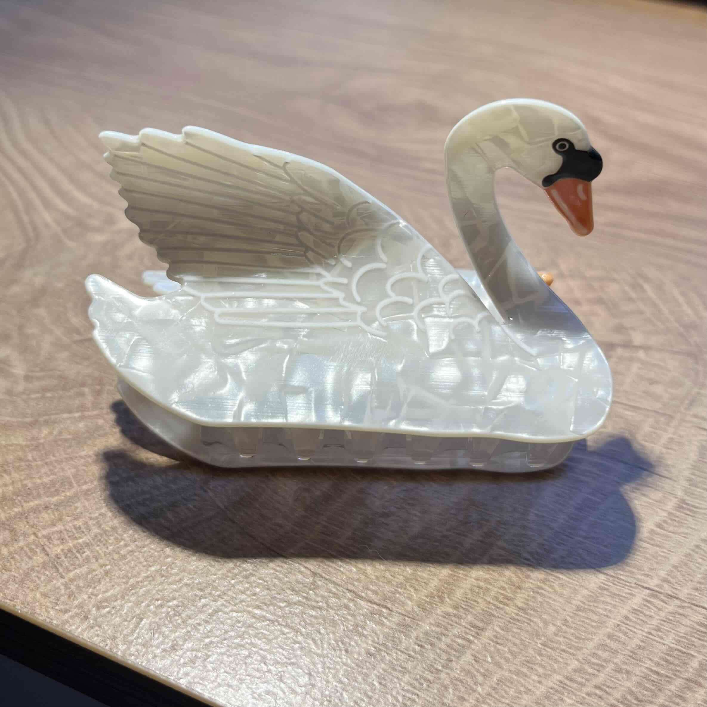 Figurita de cisne decorativa - miniatura 2