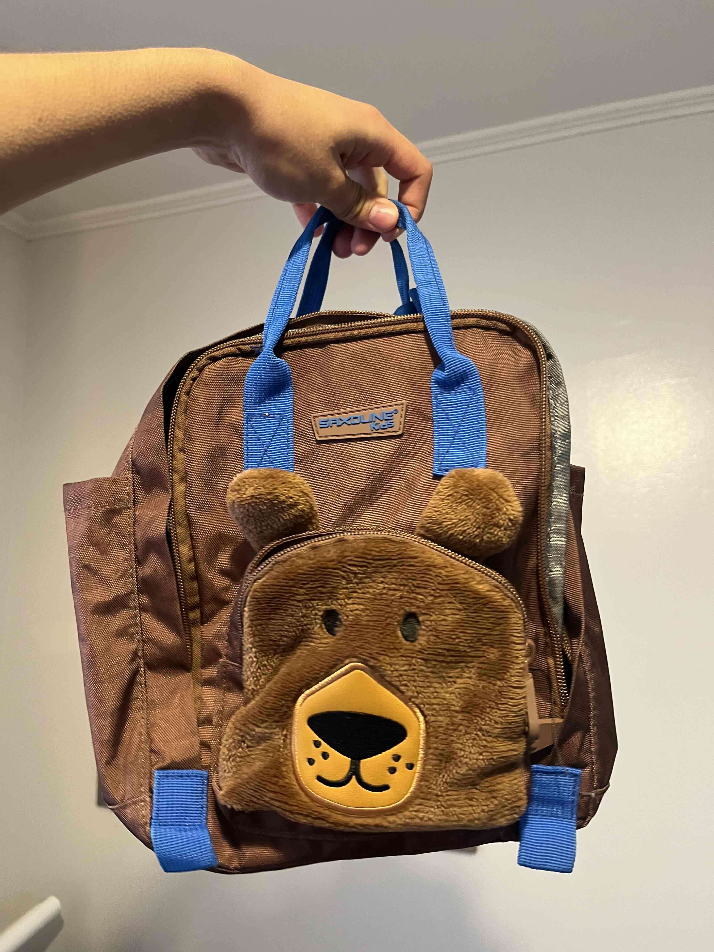 Mochila infantil marrón con oso