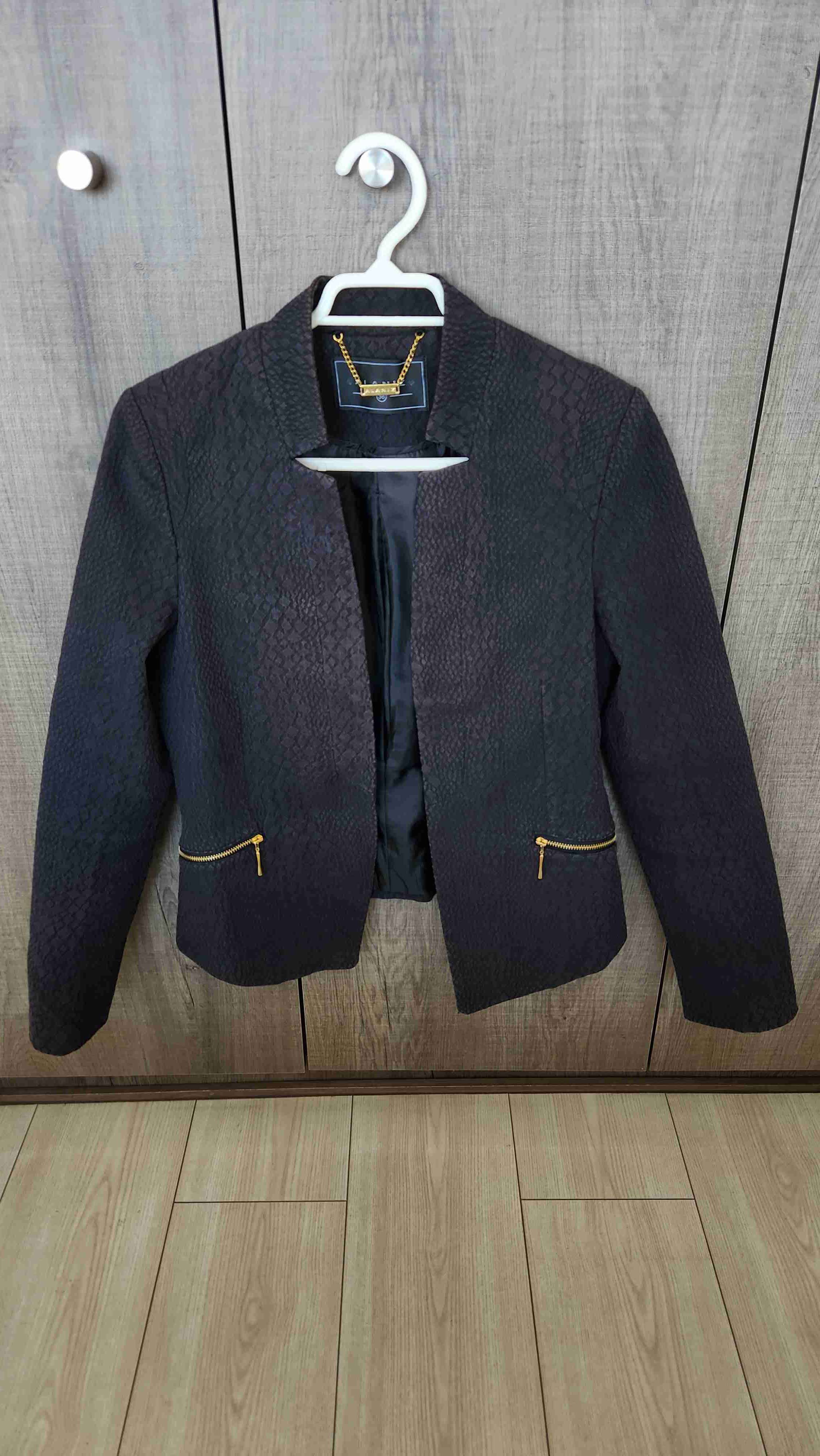 Blazer negro con textura - miniatura 4
