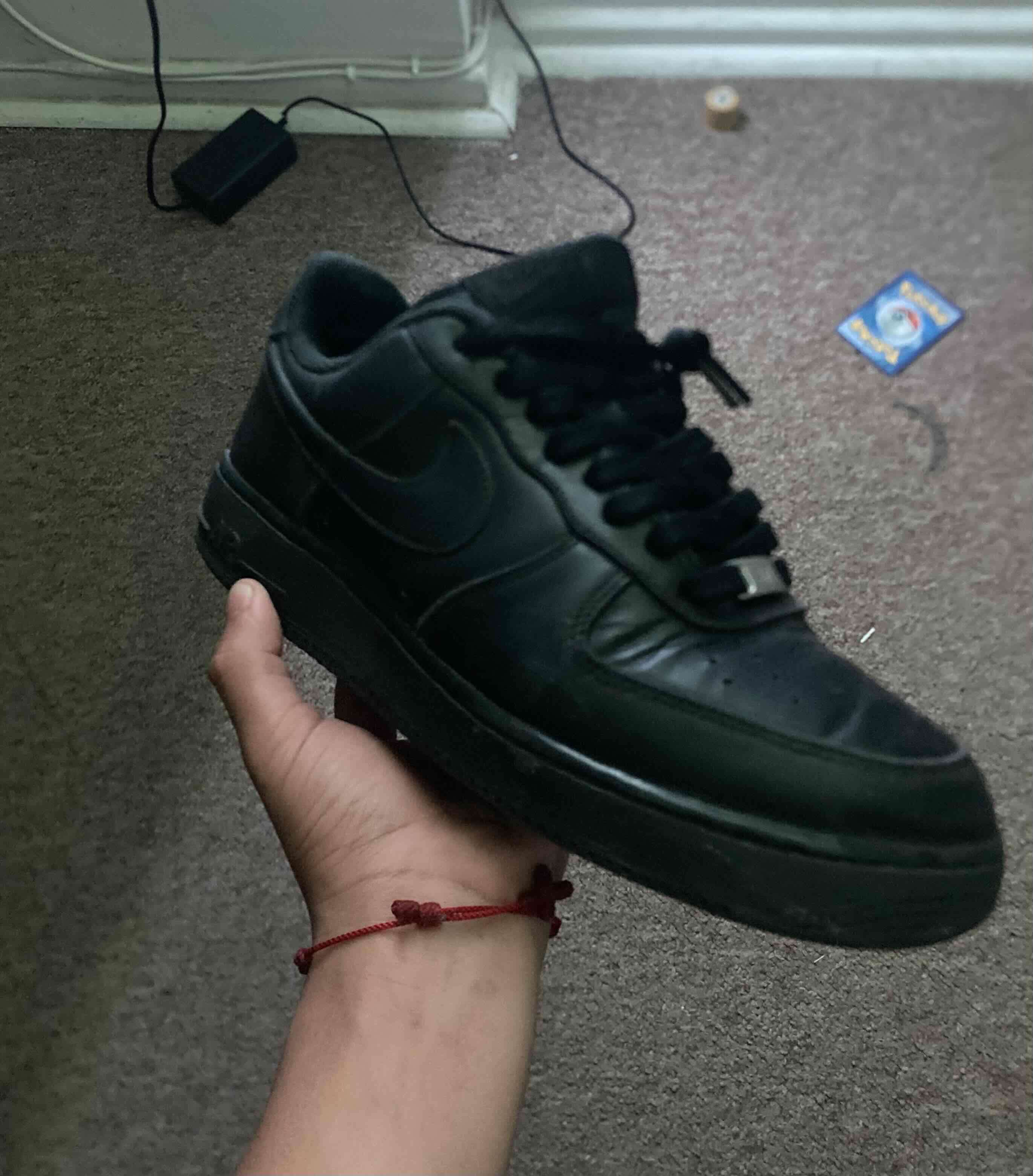 Zapatillas negras deportivas - miniatura 3