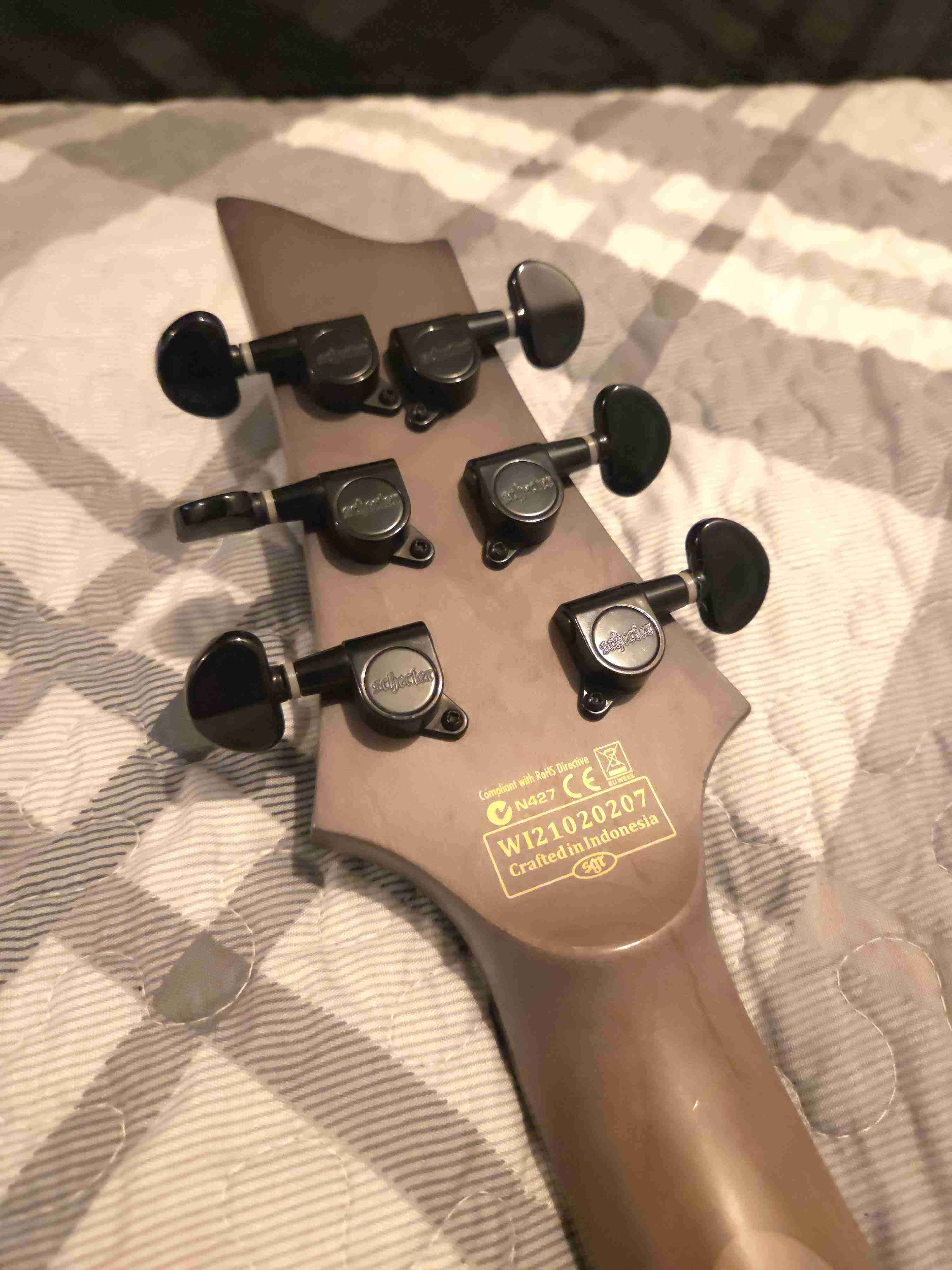 Guitarra eléctrica Schecter Omen Elite 6 - miniatura 3