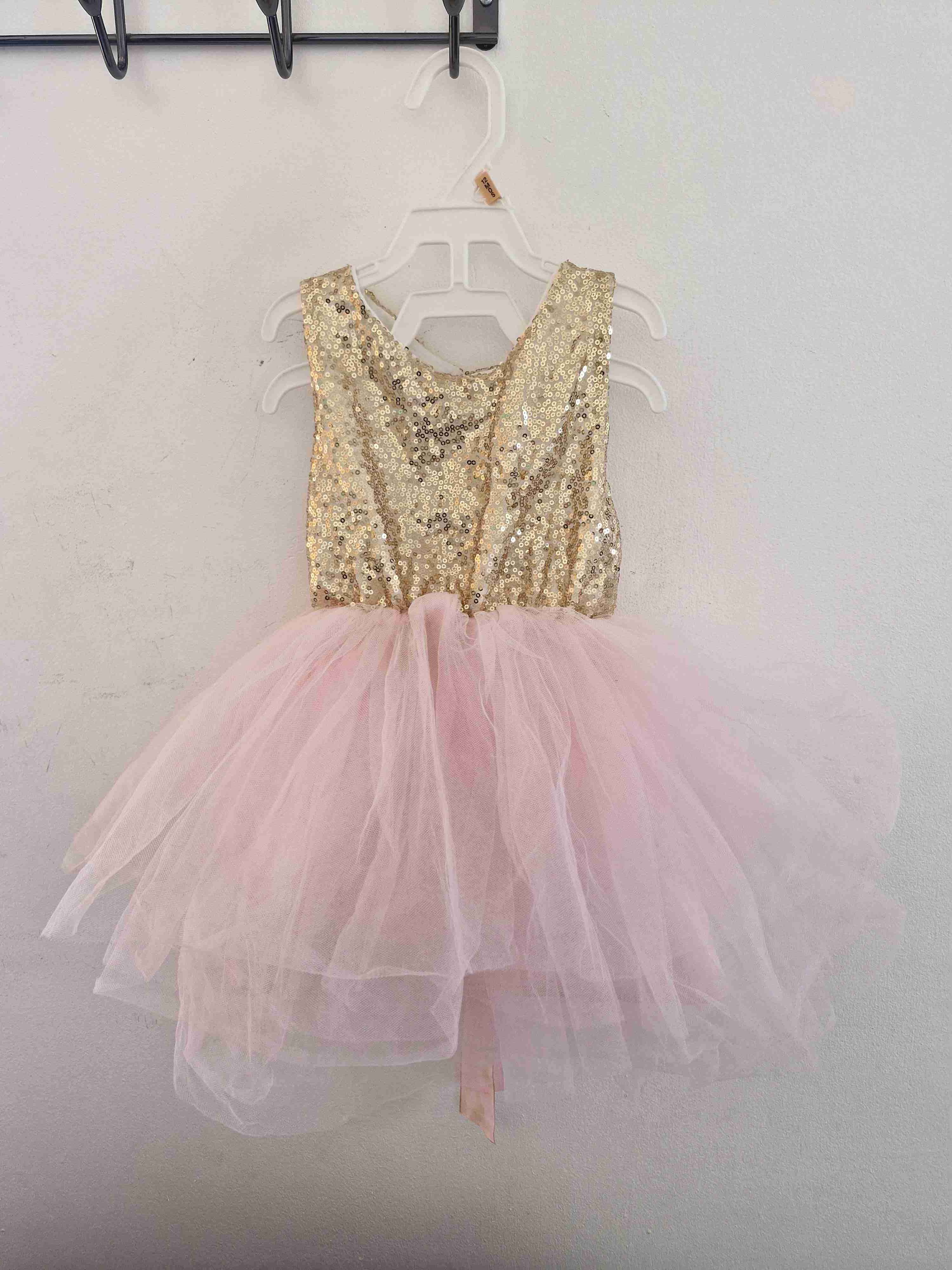 Vestido de niña dorado y rosa - miniatura 2