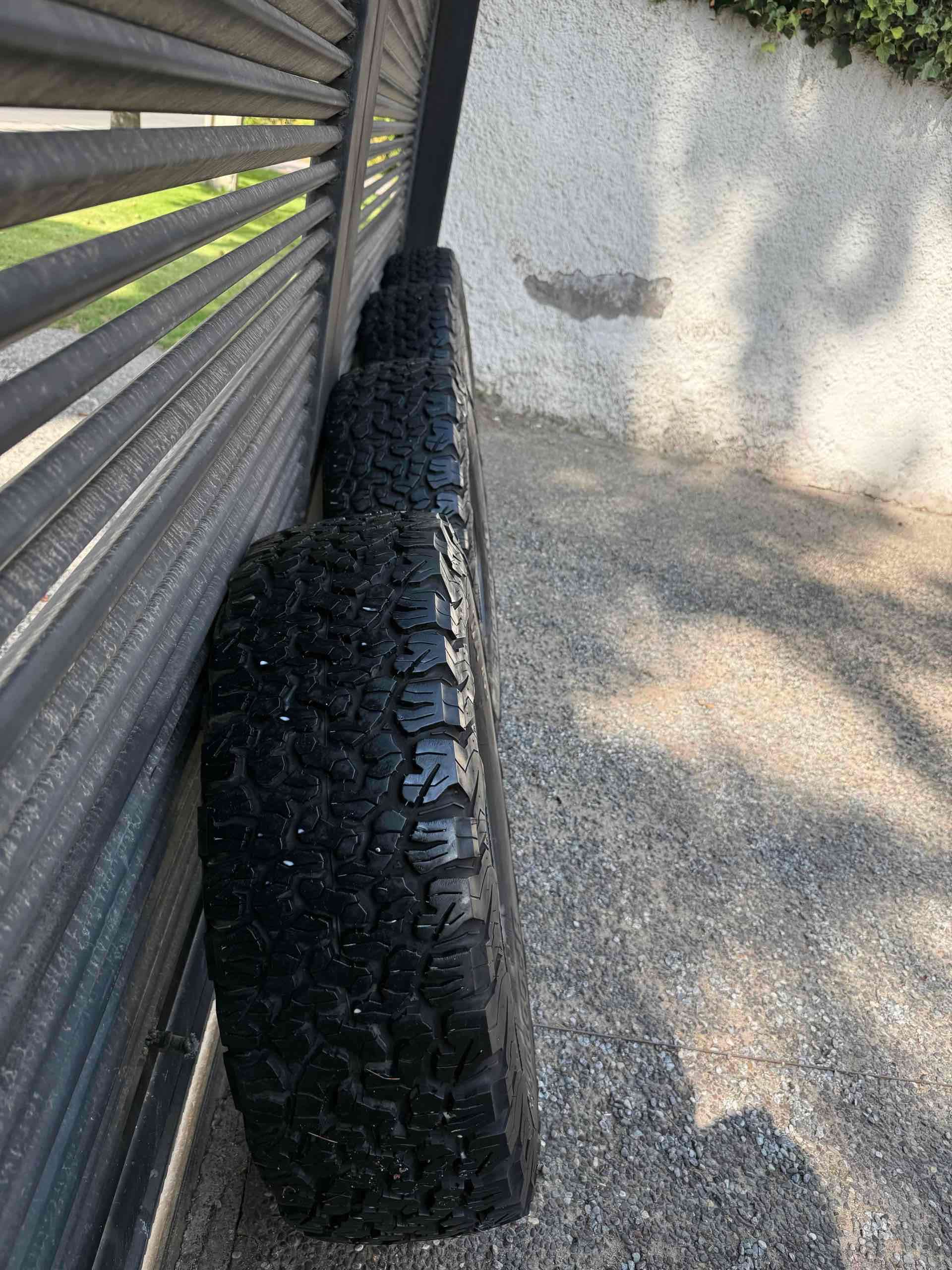 245/70/R17 BFGOODRICH 17 - miniatura 3