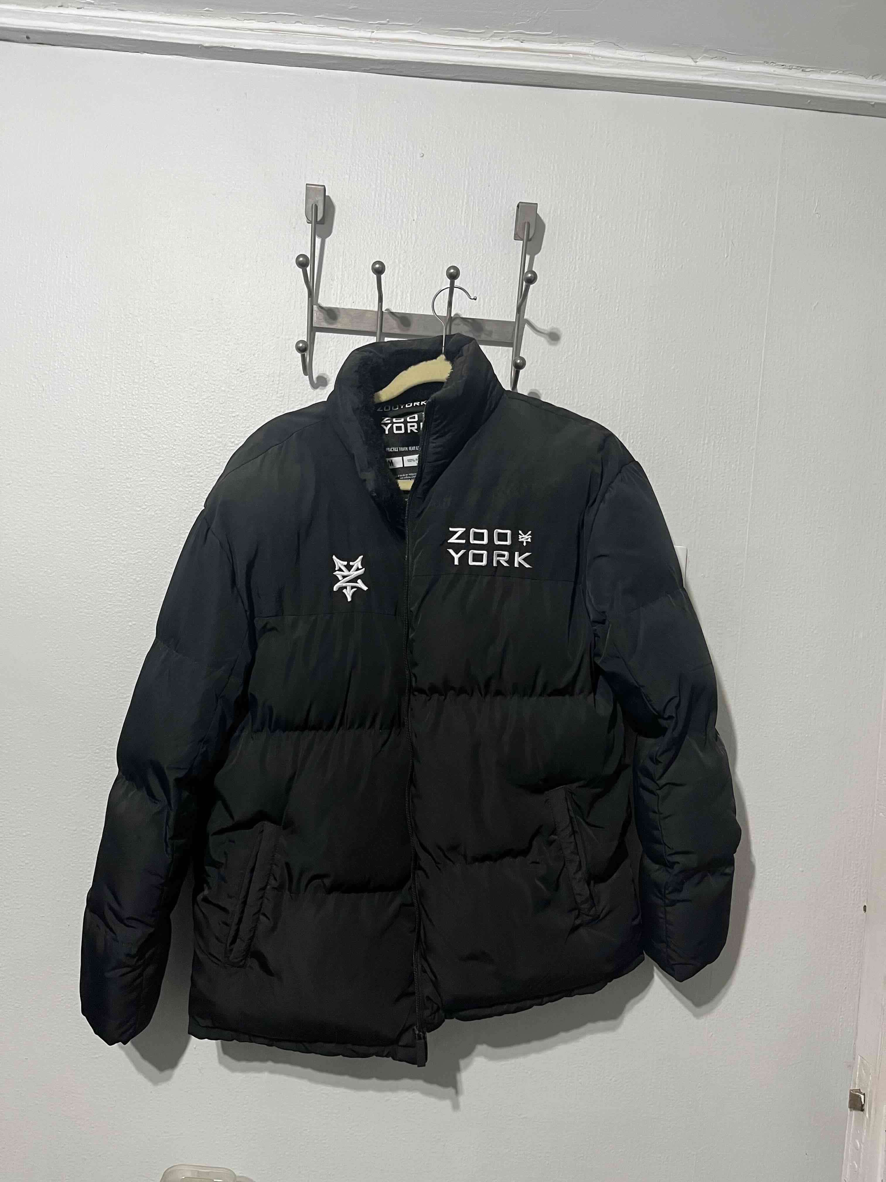 Chaqueta negra Zoo York