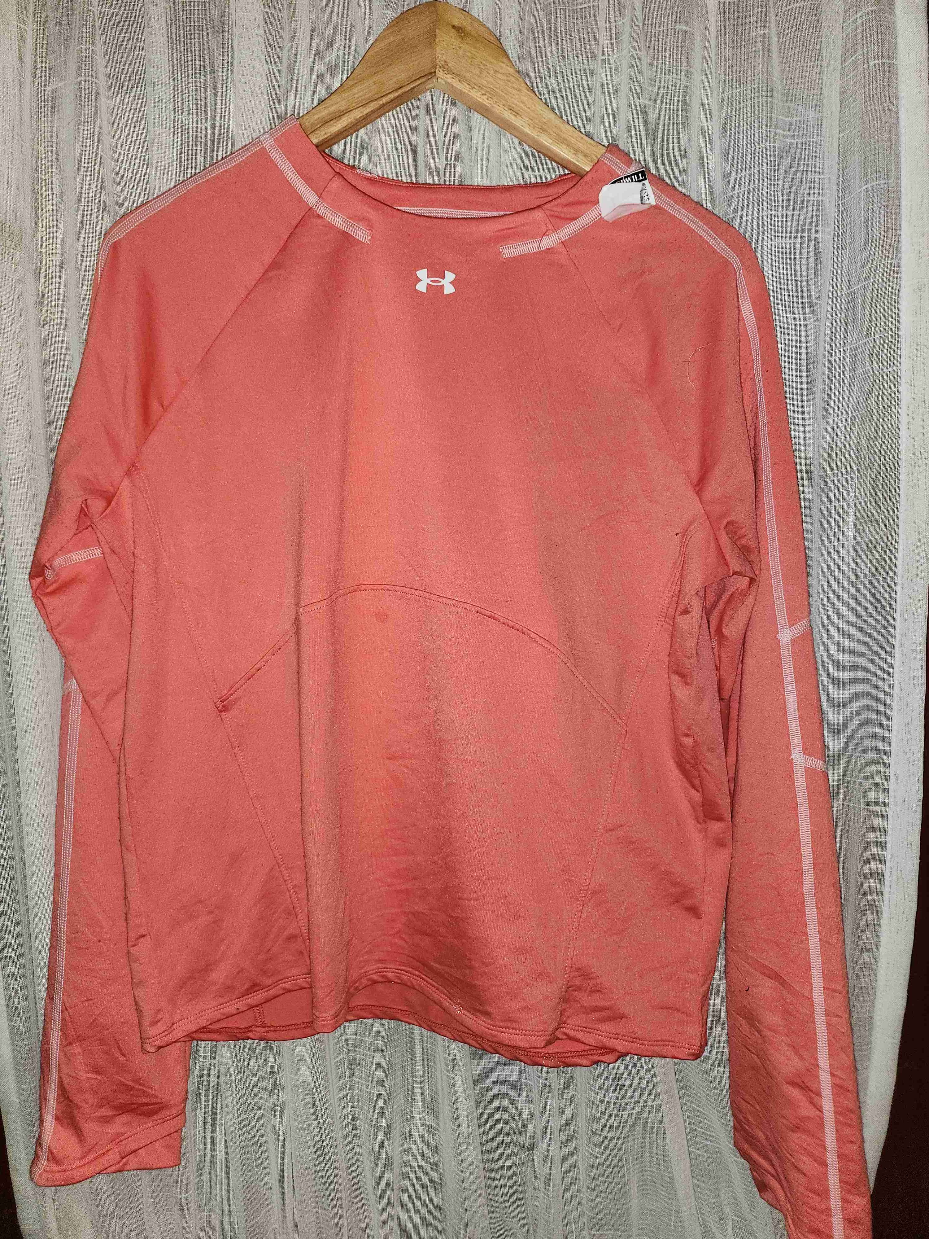 Polerón deportivo coral