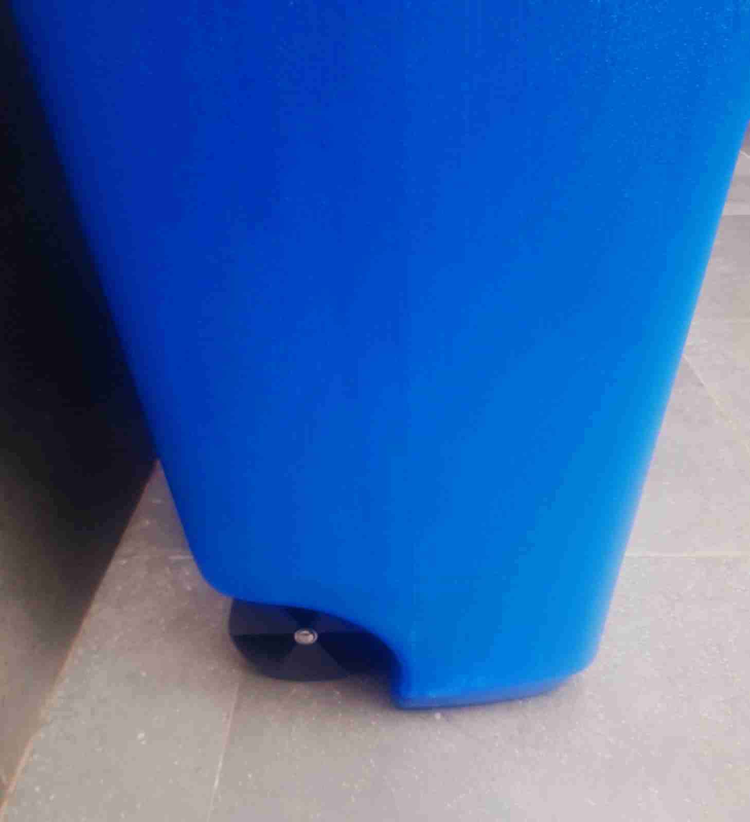 Basureros de reciclaje para diferentes residuos - miniatura 3