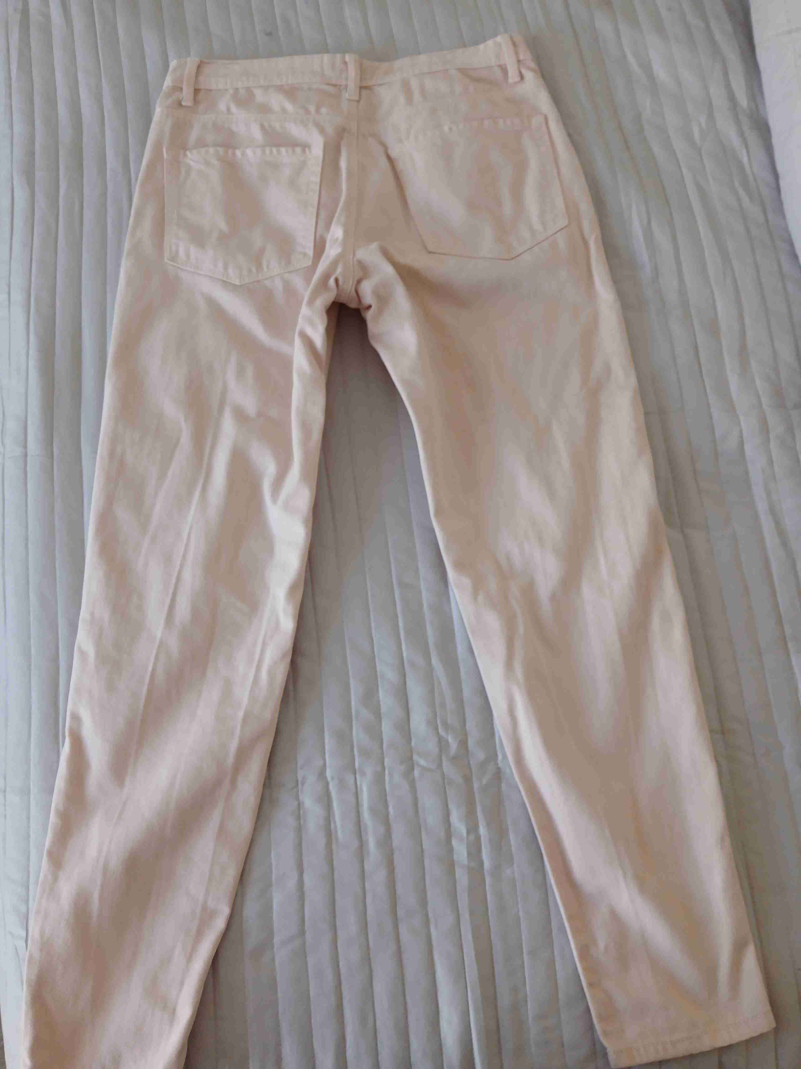 Jeans rosados desgastados - miniatura 3