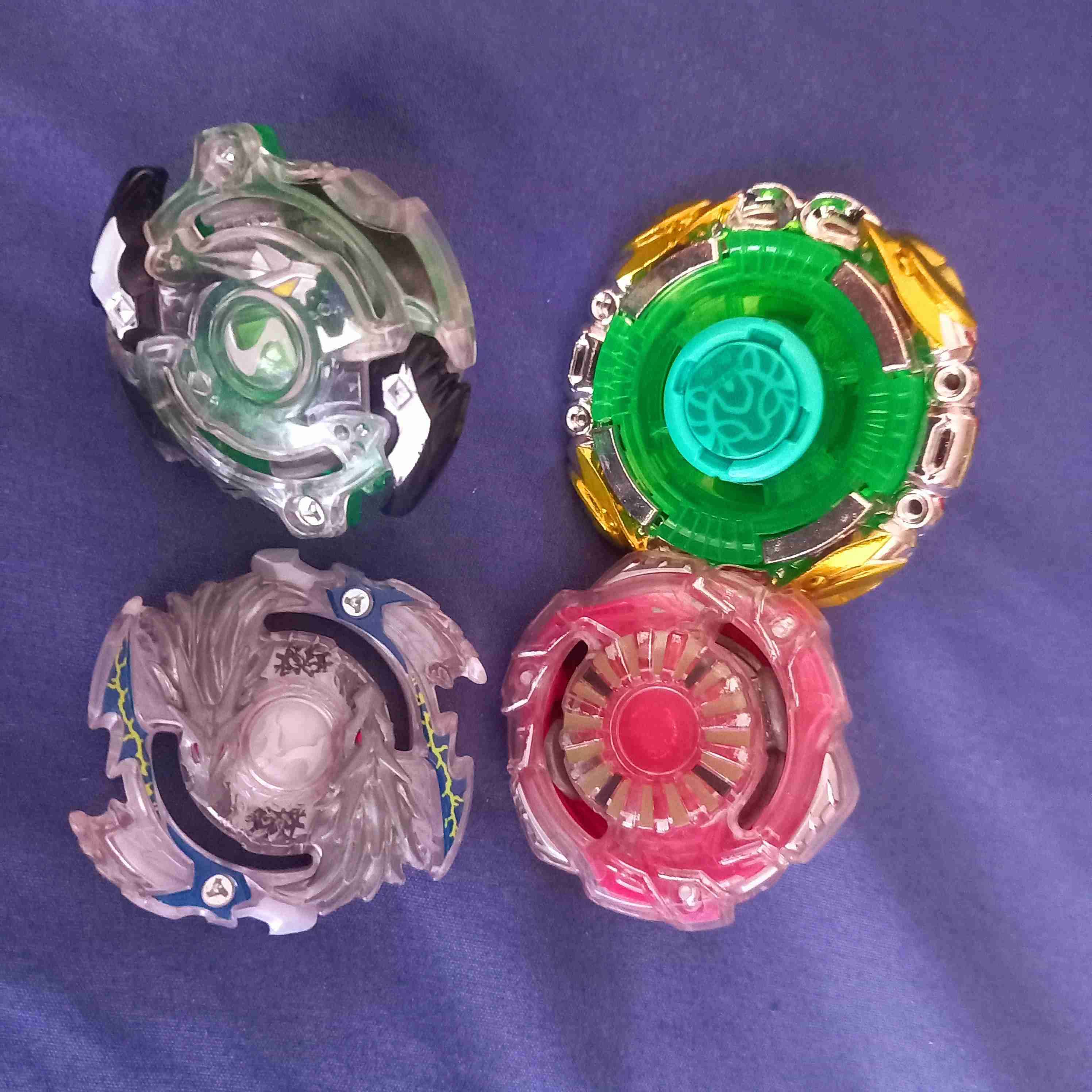 Set de trompos Beyblade - miniatura 4