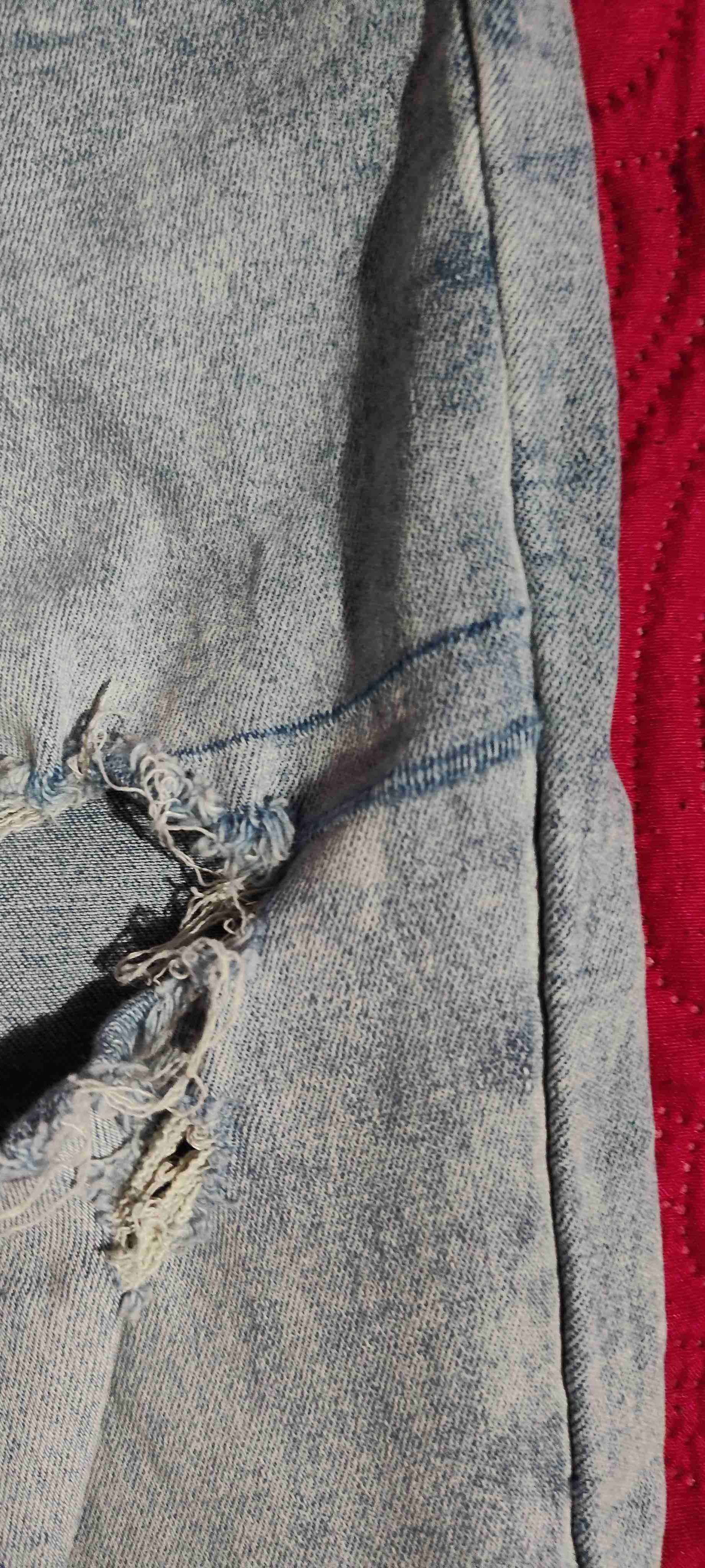 Jeans desgastados azul claros - miniatura 3