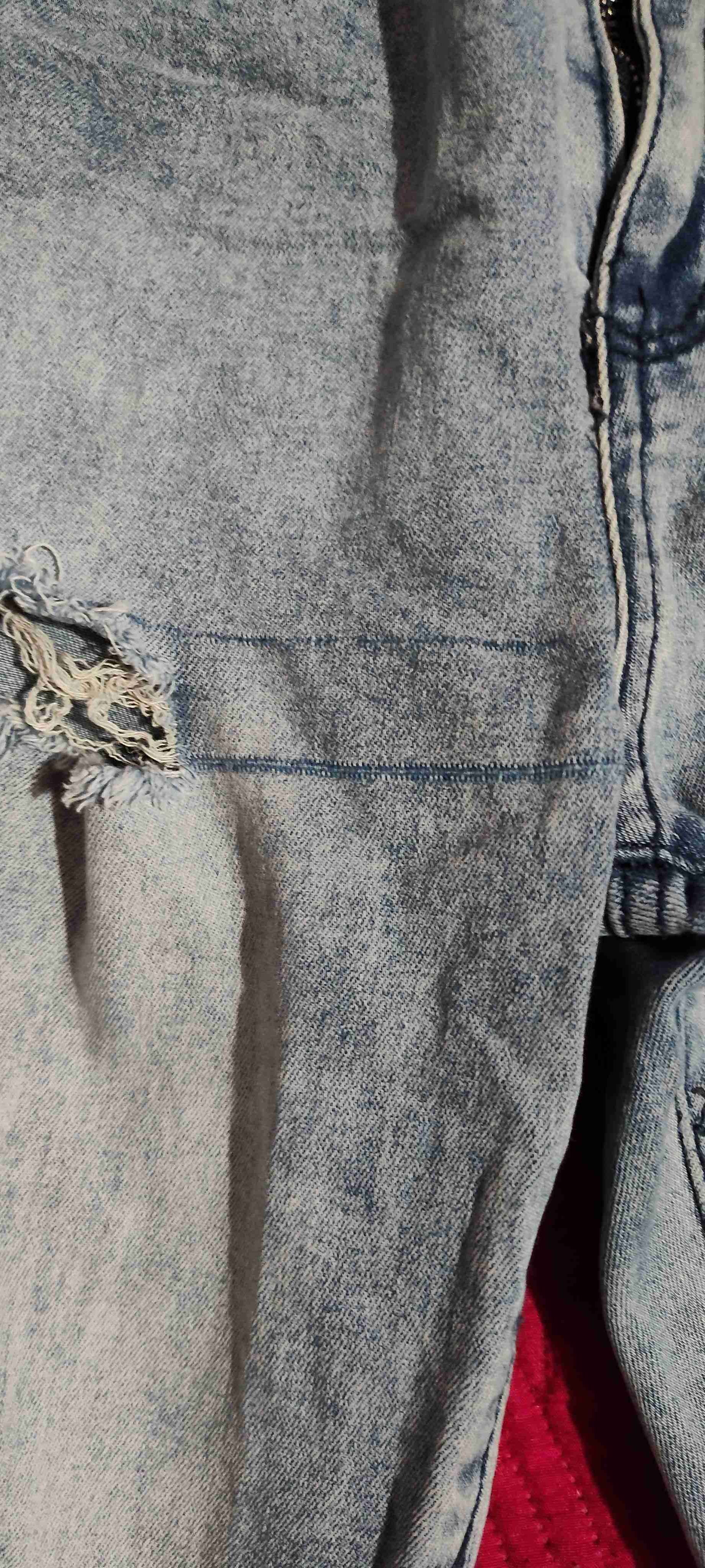 Jeans desgastados azul claros - miniatura 4