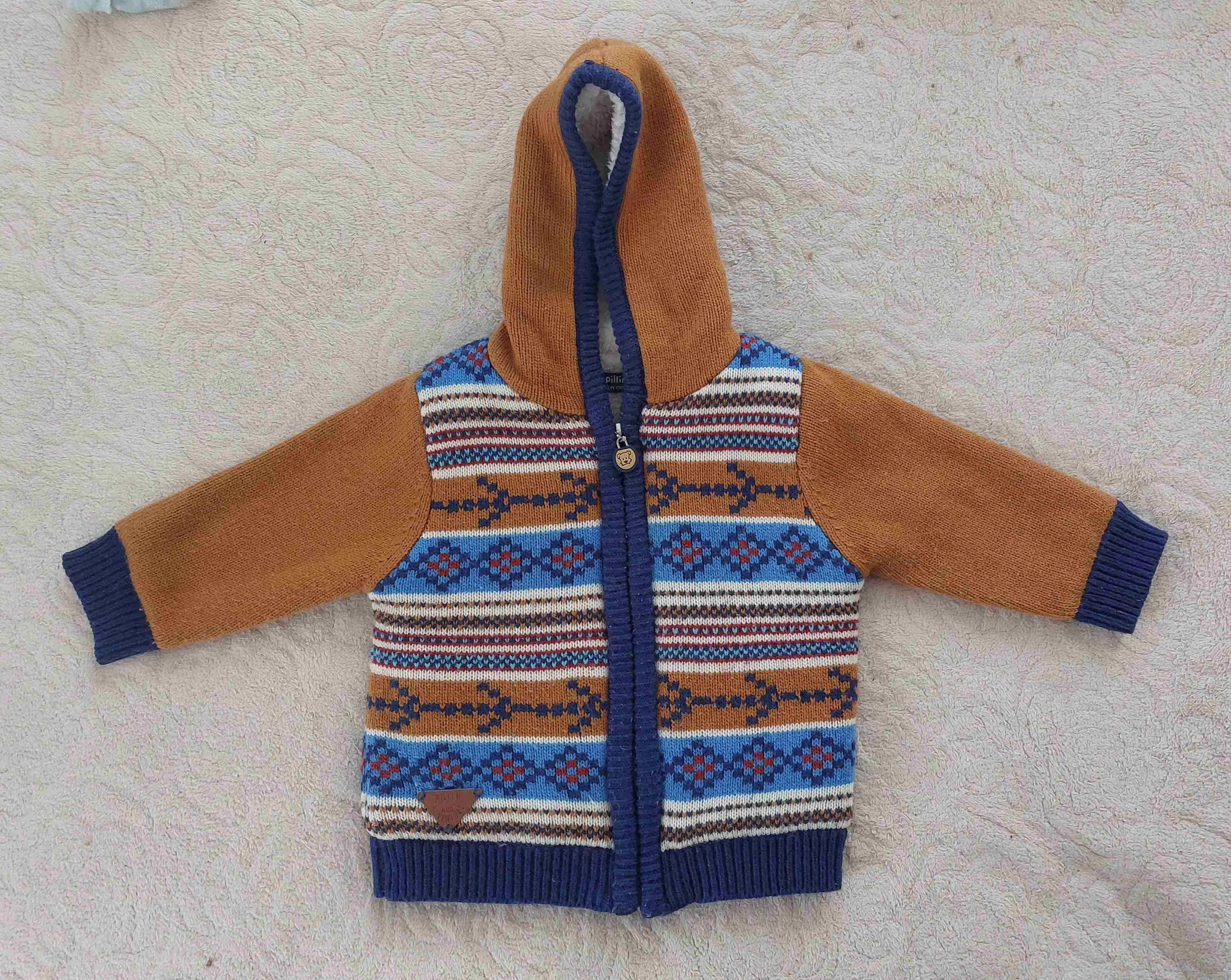 Chaleco con capucha 12 a 18 meses