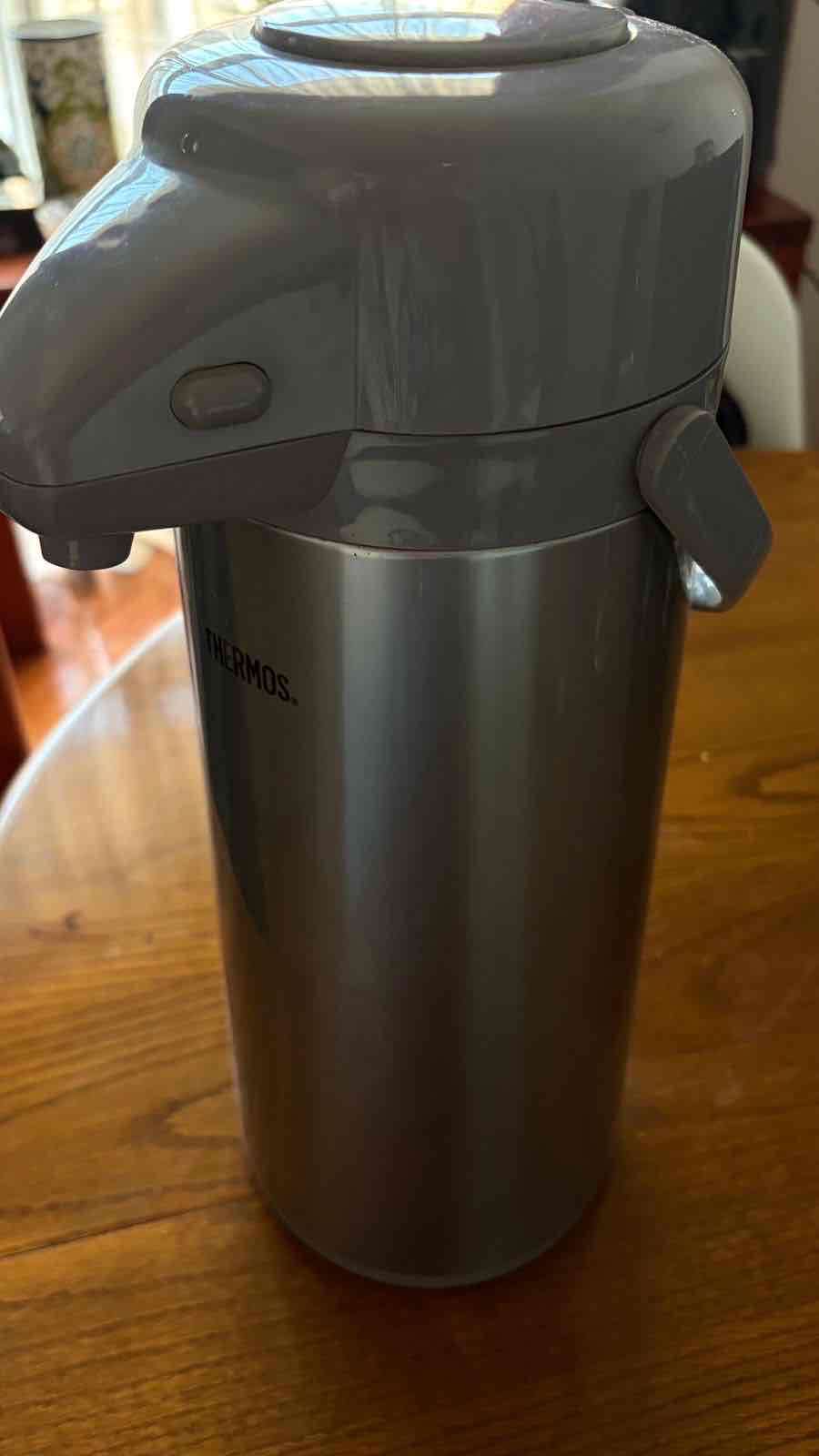 Termo metálico Thermos gris 2,5L - miniatura 3
