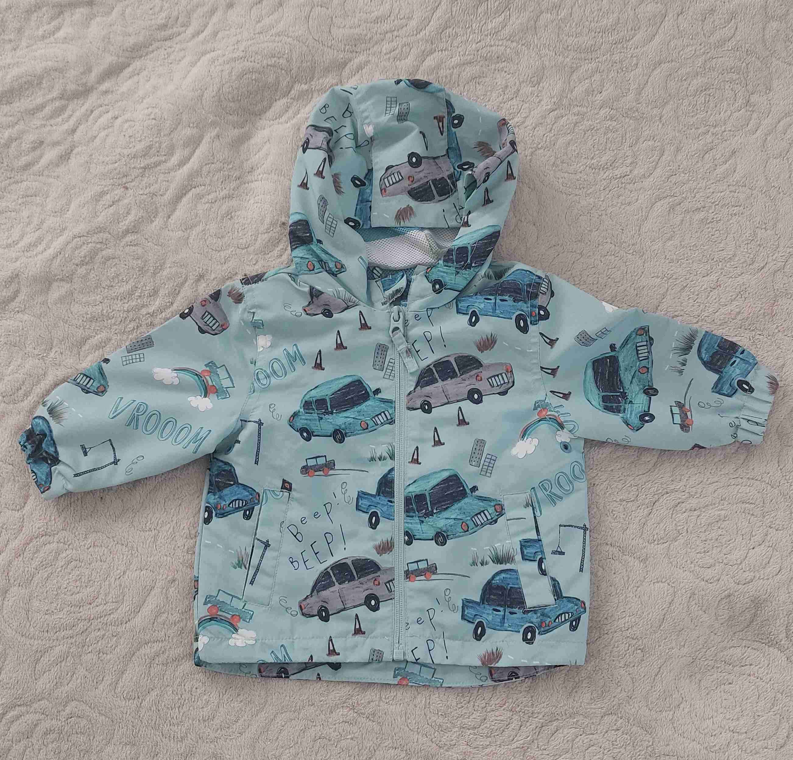 Corta viento infantil estampado autos