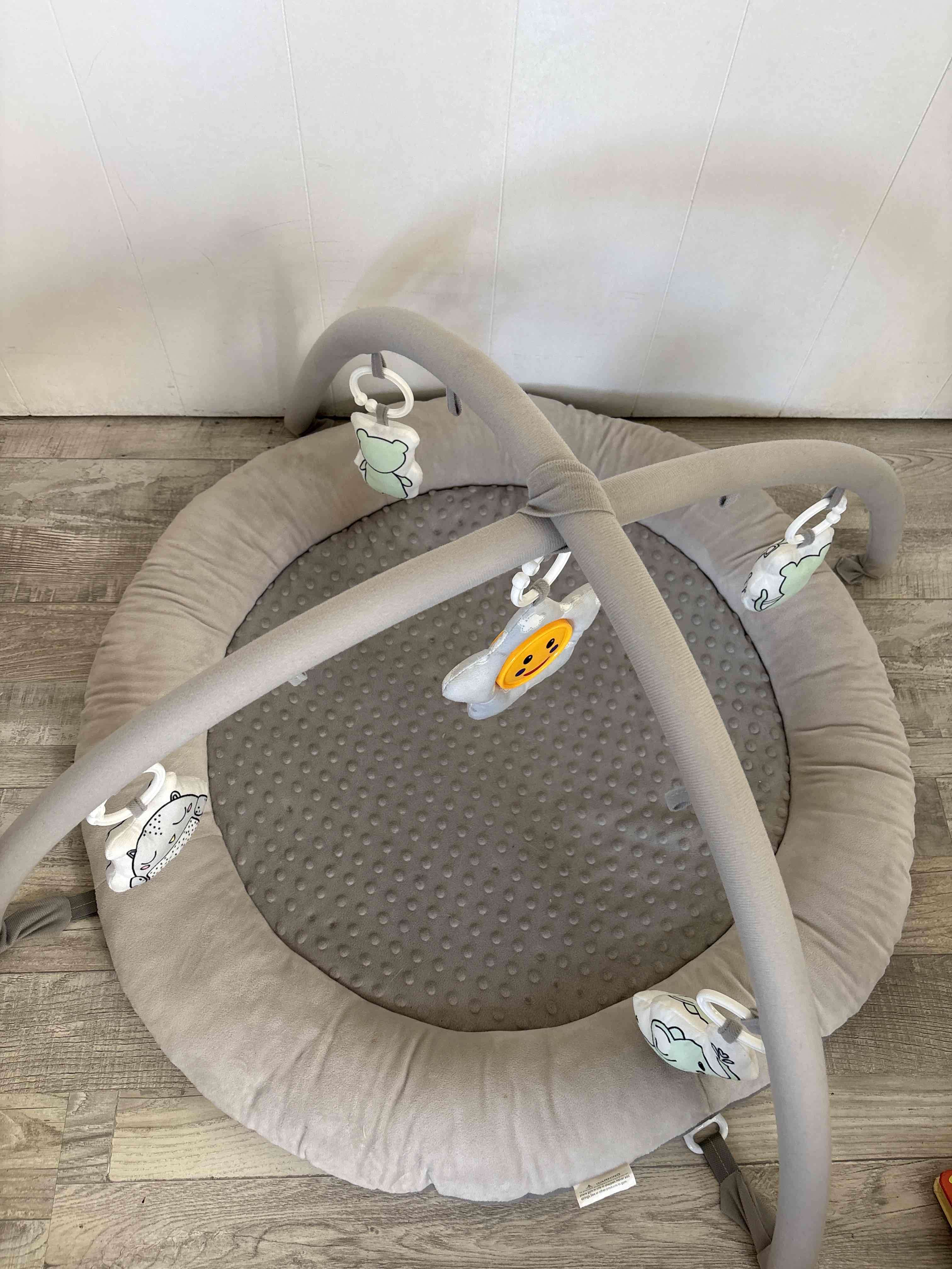 Gimnasio para bebé gris - miniatura 3