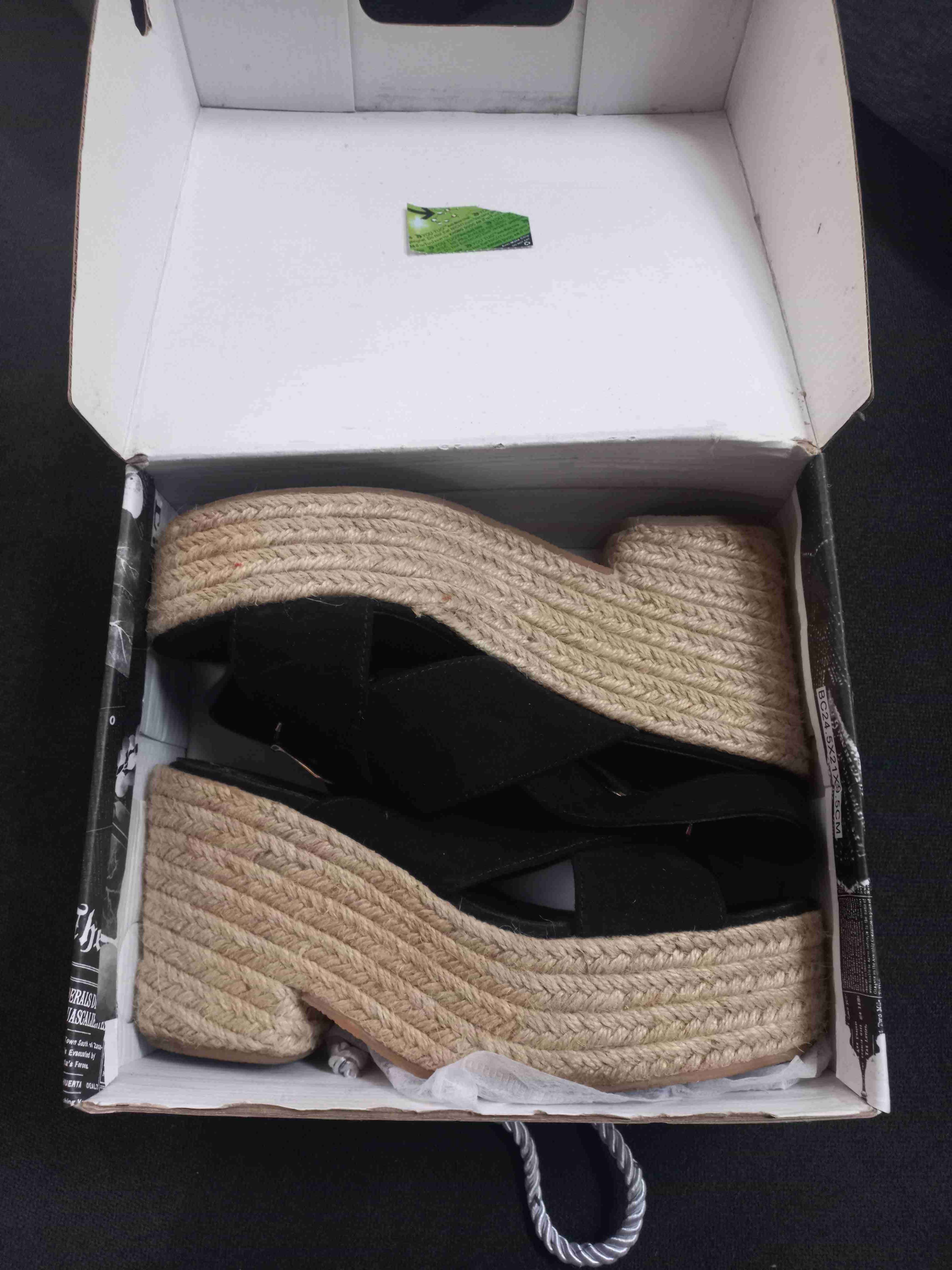 Sandalias negras de plataforma num 37 - miniatura 3