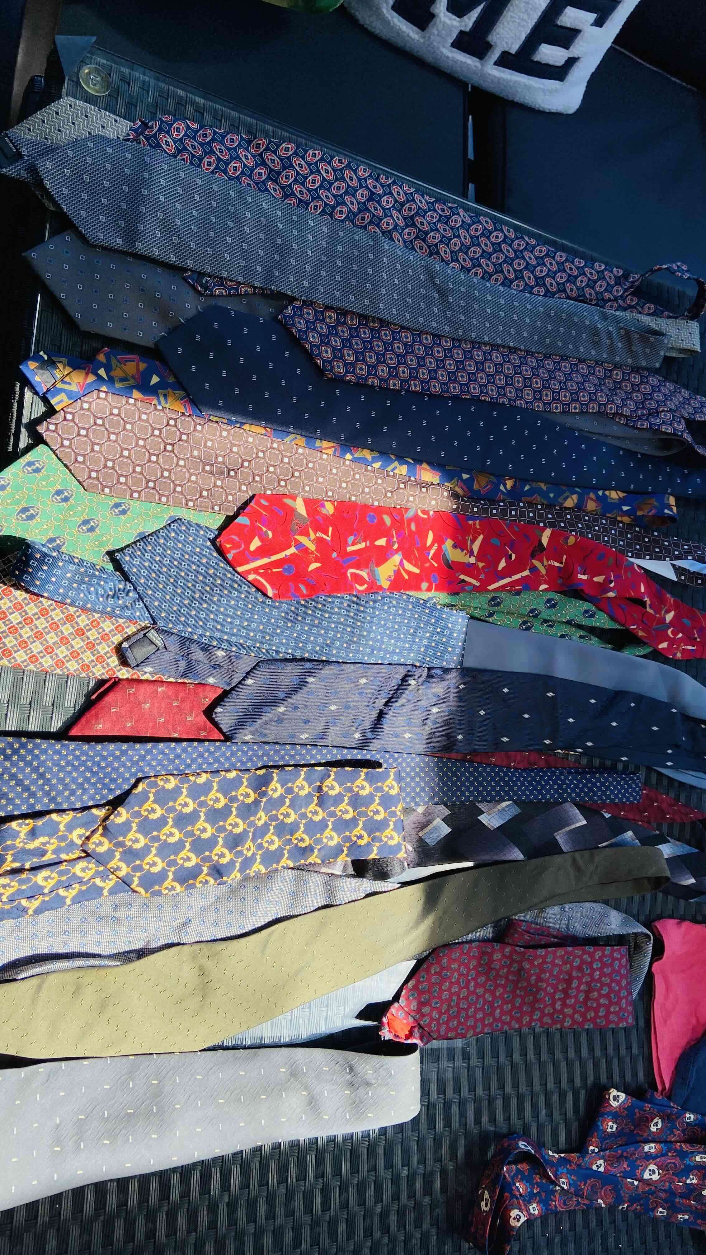 Lote de corbatas variadas - miniatura 3