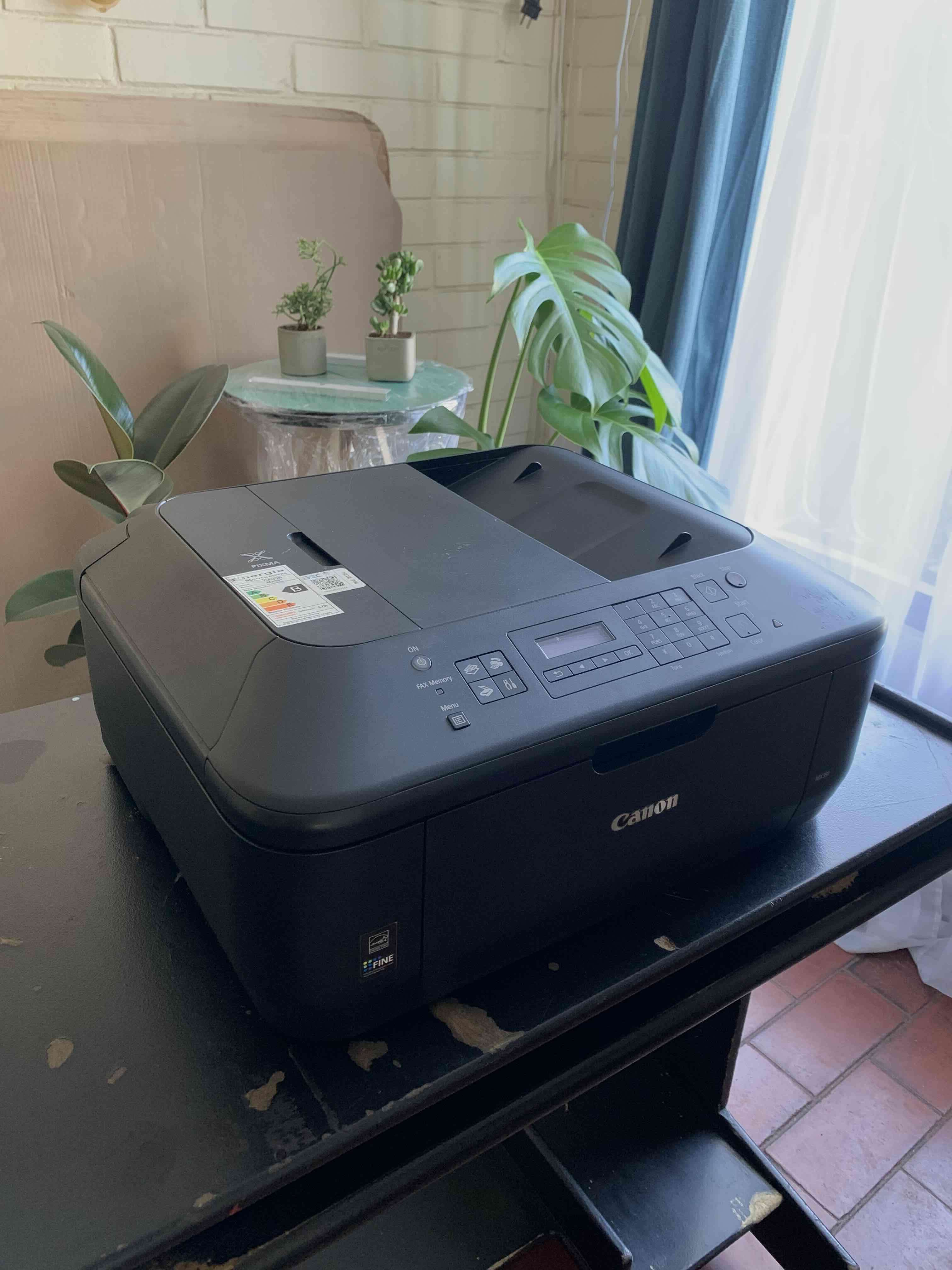 Impresora multifuncional Canon. - miniatura 1