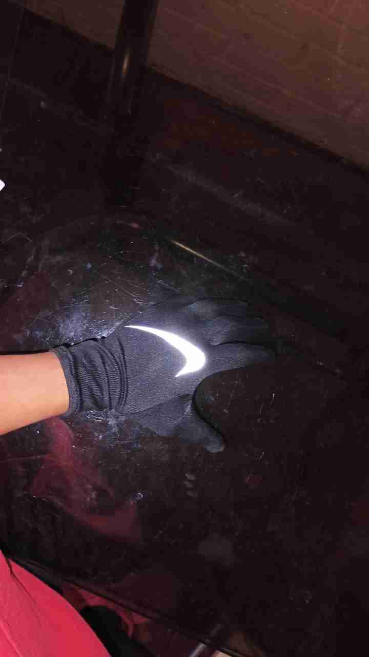 Guantes Nike negros nuevos - miniatura 2