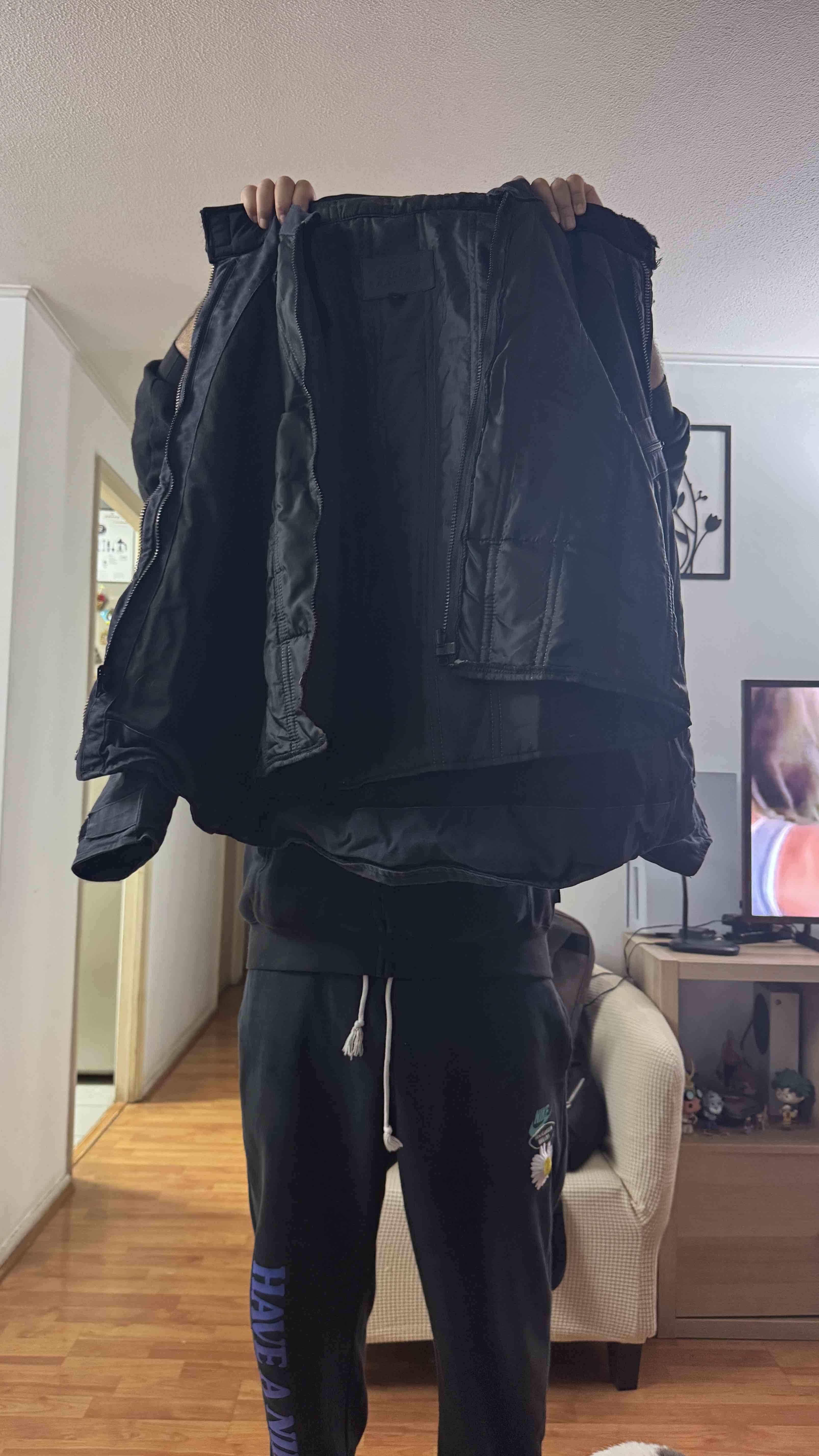 Chaqueta negra estilo rally - miniatura 4