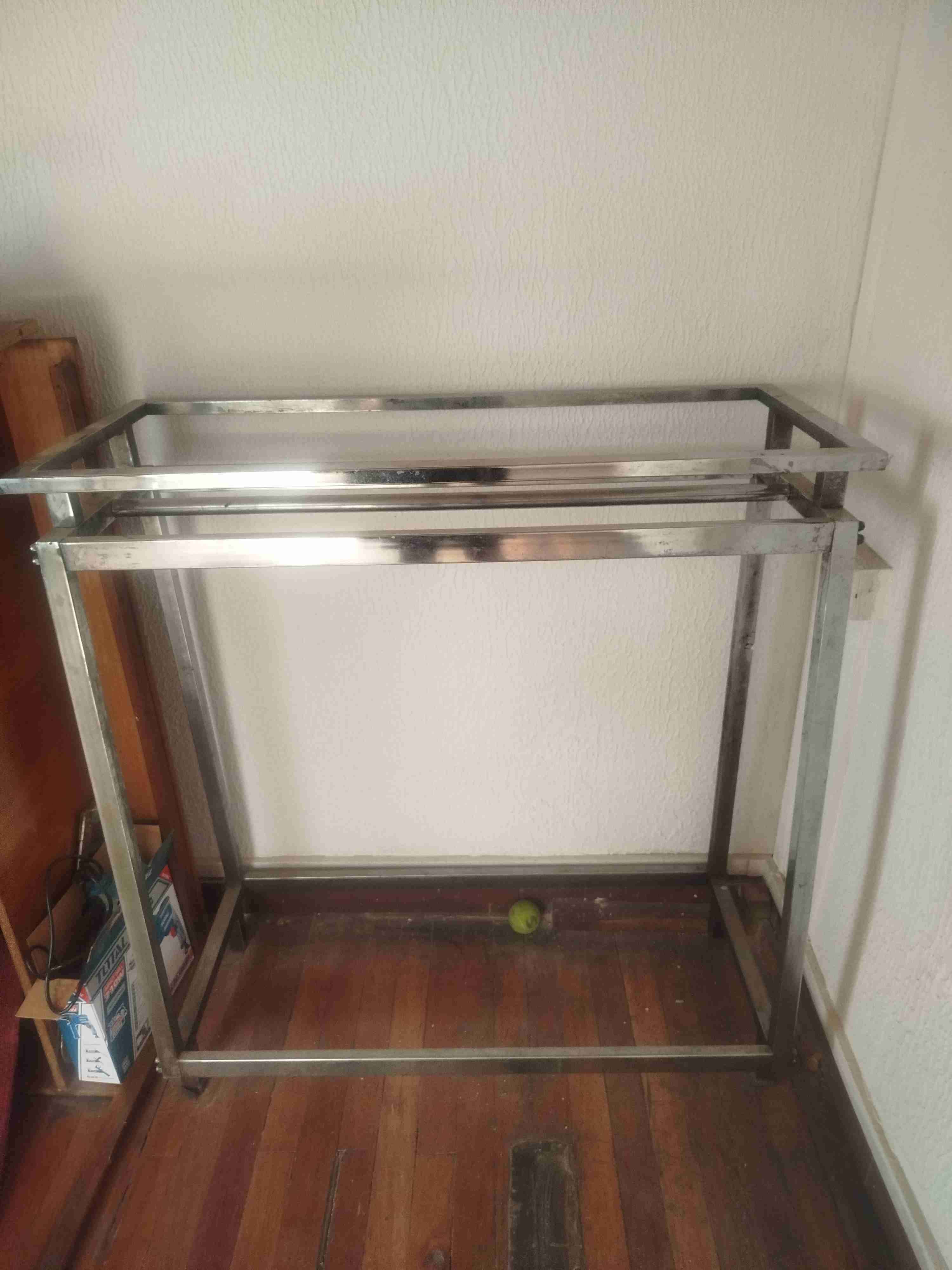 Percheros de ropa metálicos - miniatura 6