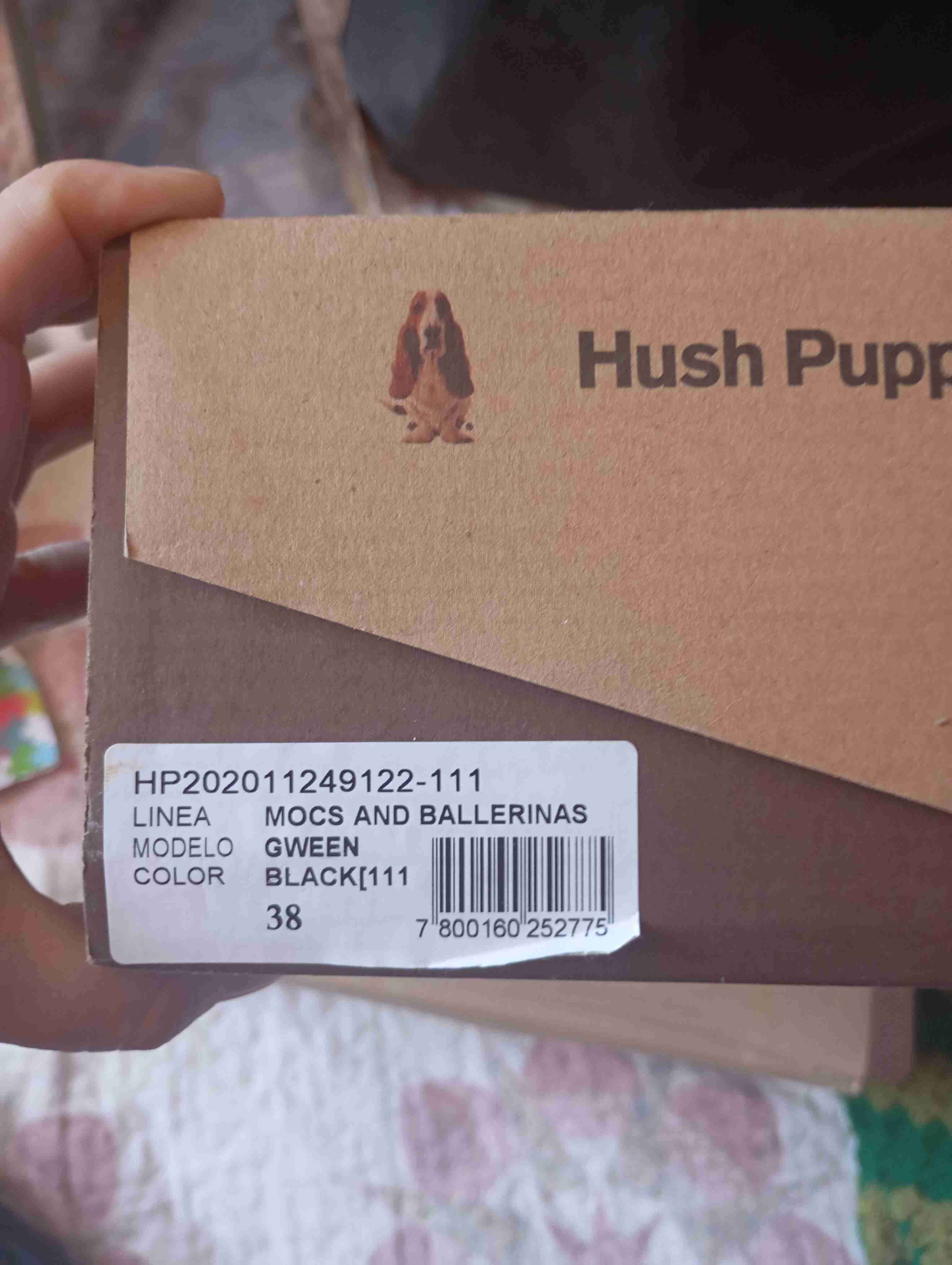 Mocasines negros con cadena dorada - miniatura 2