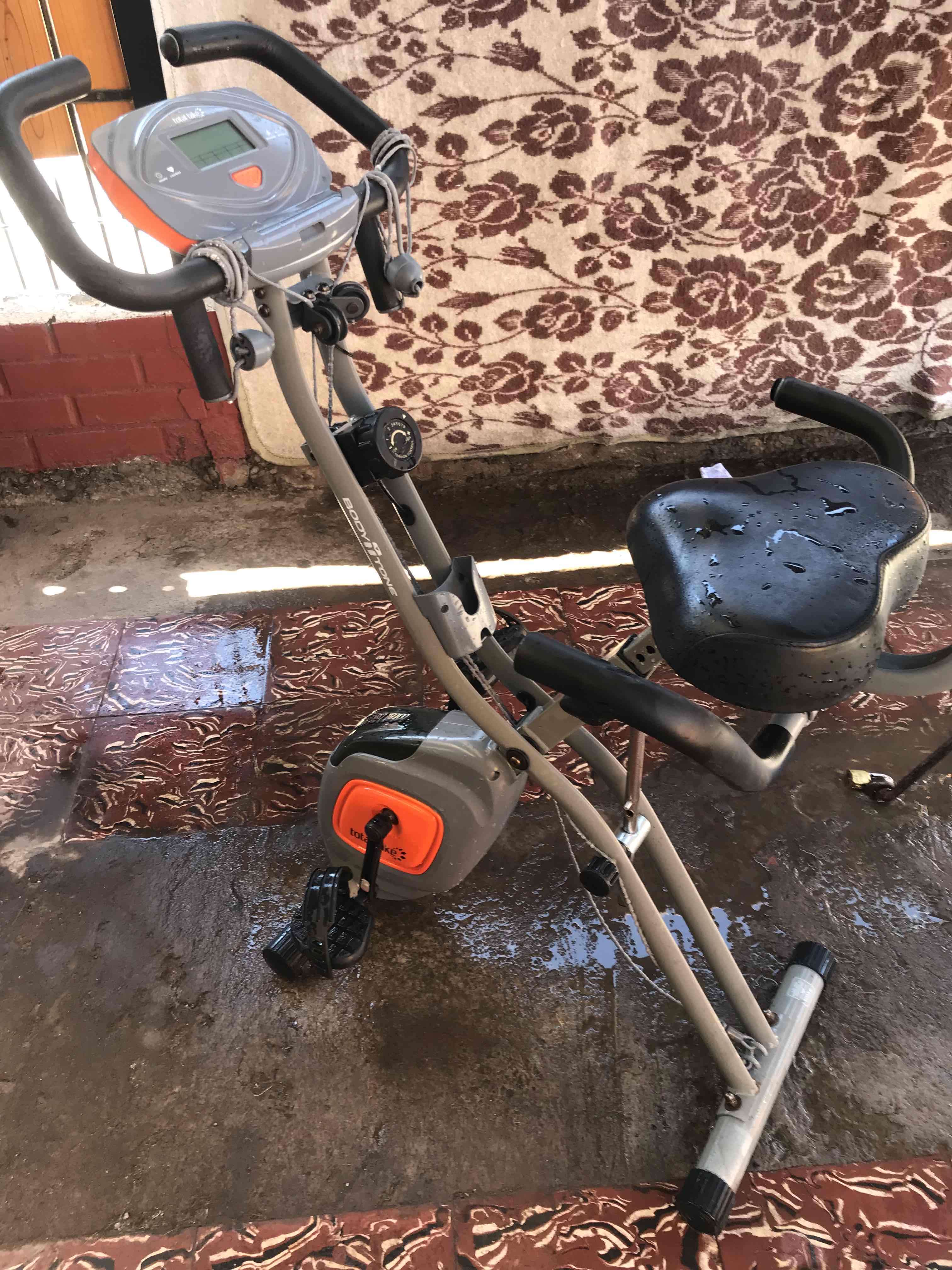 Bicicleta estática usada - miniatura 6