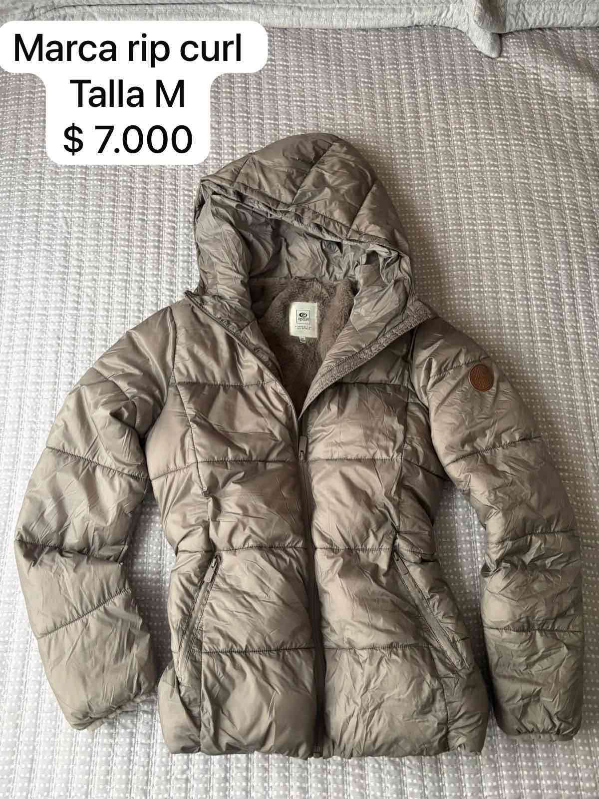 Chaqueta Rip Curl con capucha