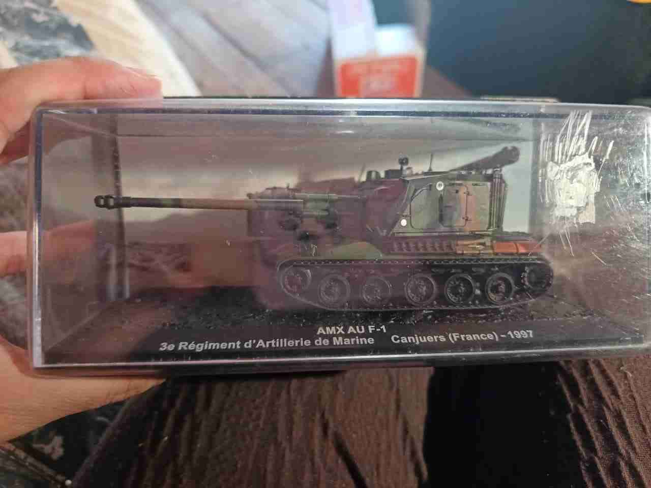 Modelo AMX AU F-1 a escala - miniatura 2