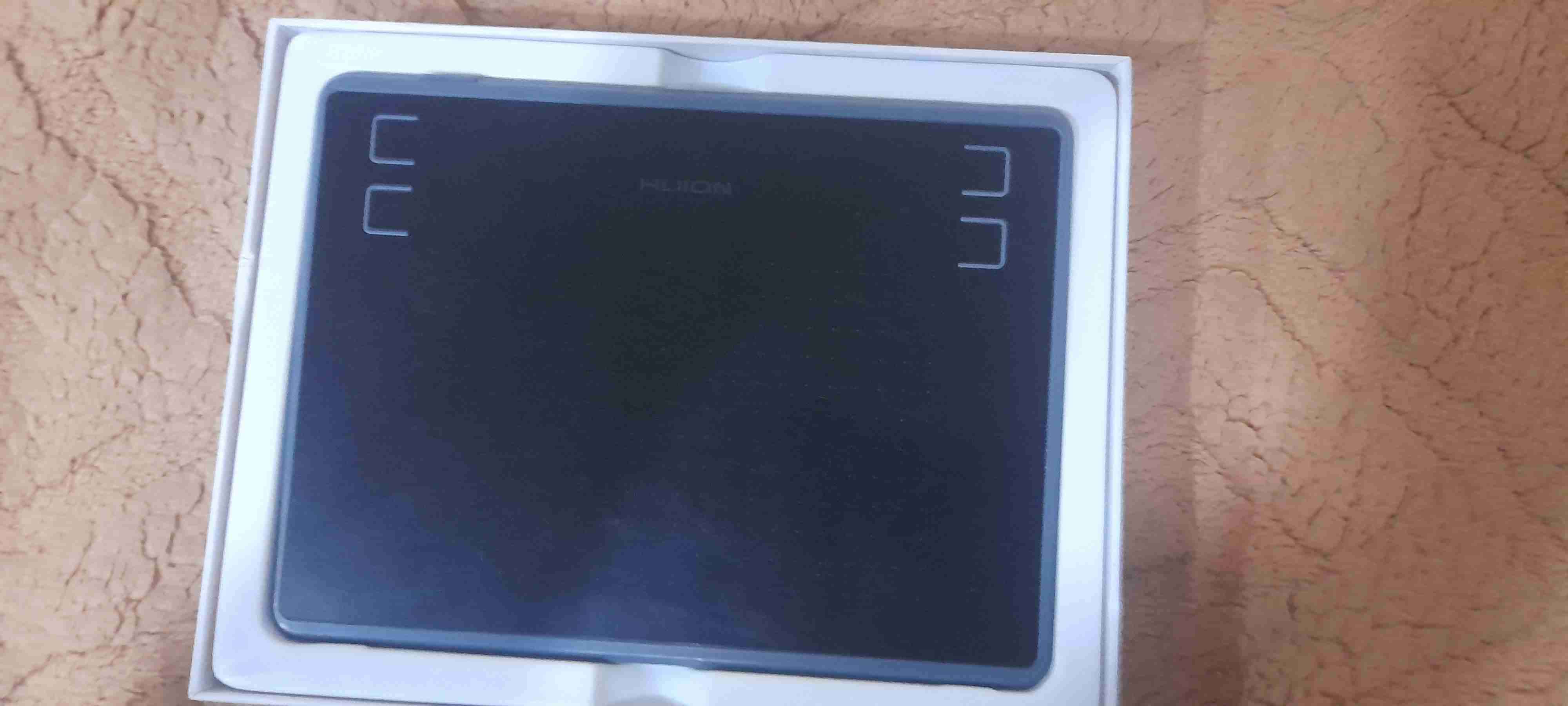 Tablet gráfica Huion Inspiroy - miniatura 2