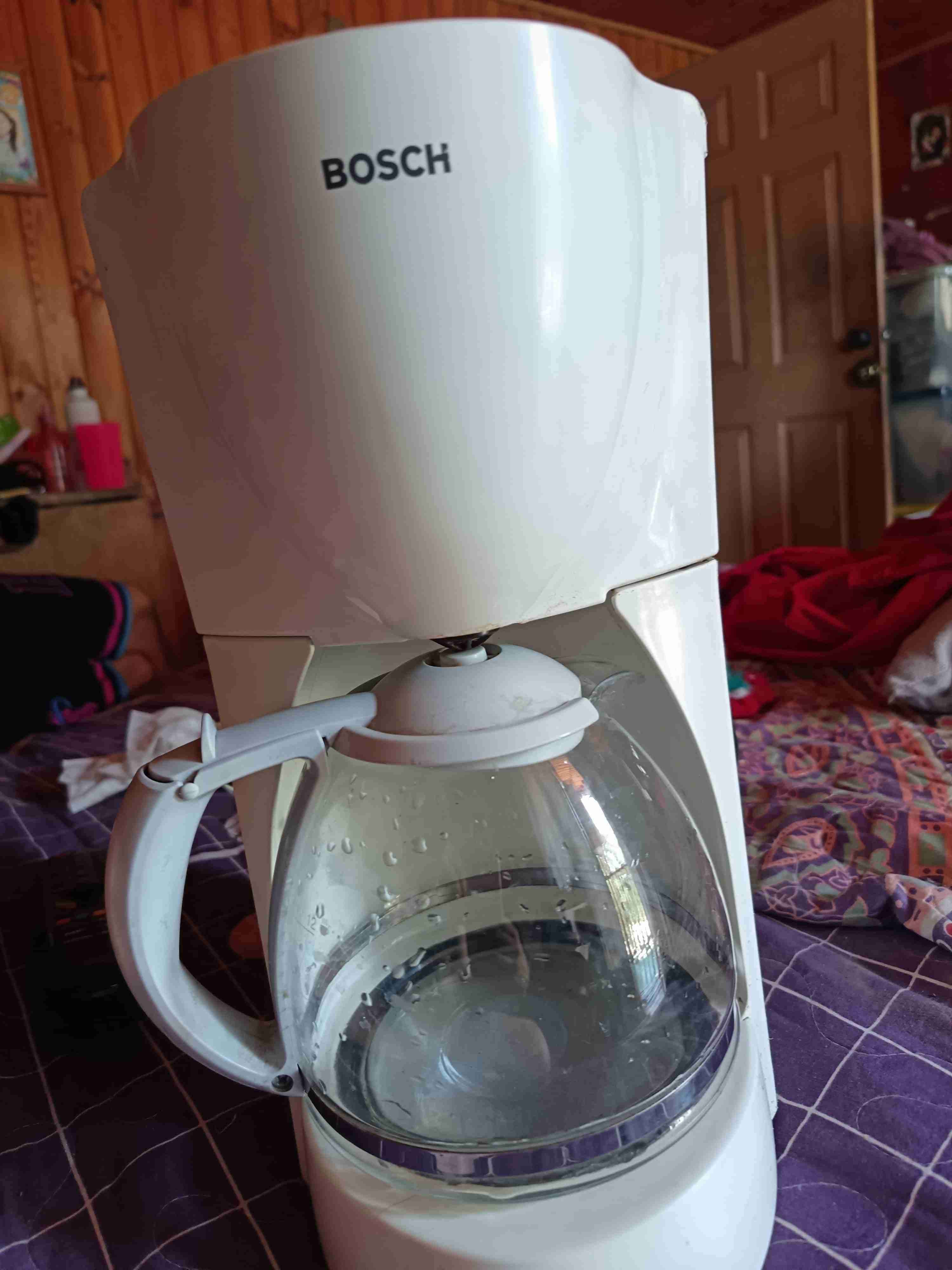 Cafetera Bosch blanca - miniatura 2