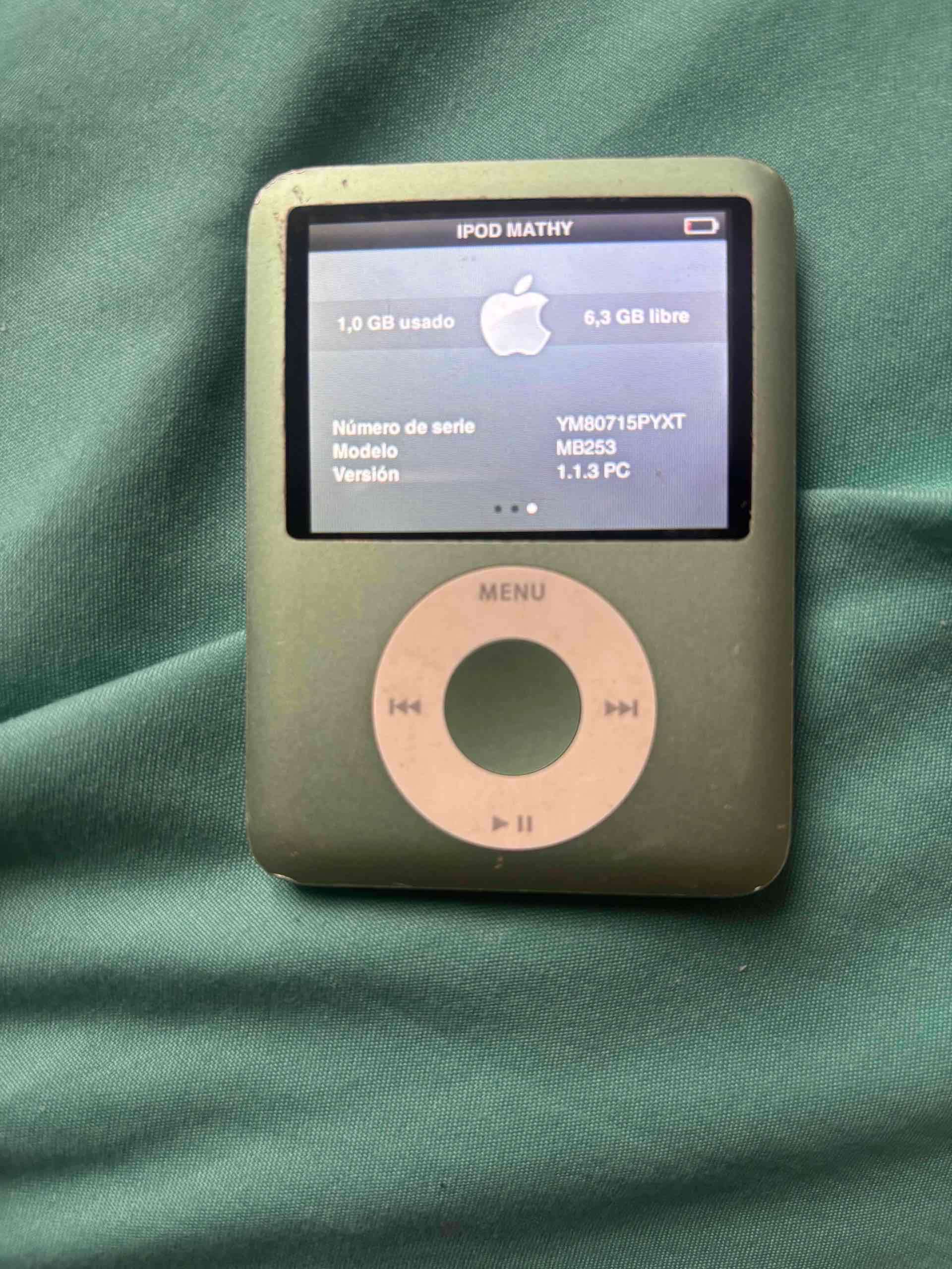 Ipod 3era generación 8gb - miniatura 2