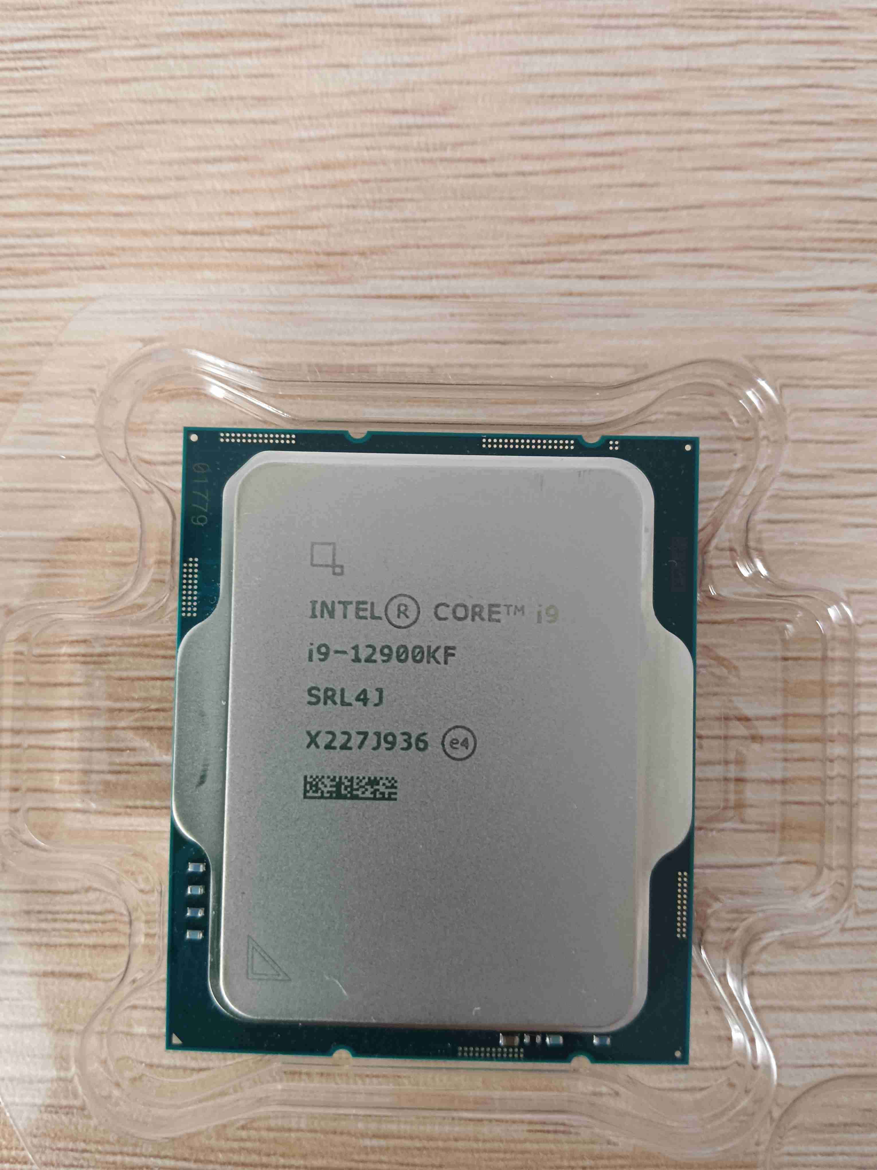 Procesador Intel Core i9 12900kf - miniatura 2