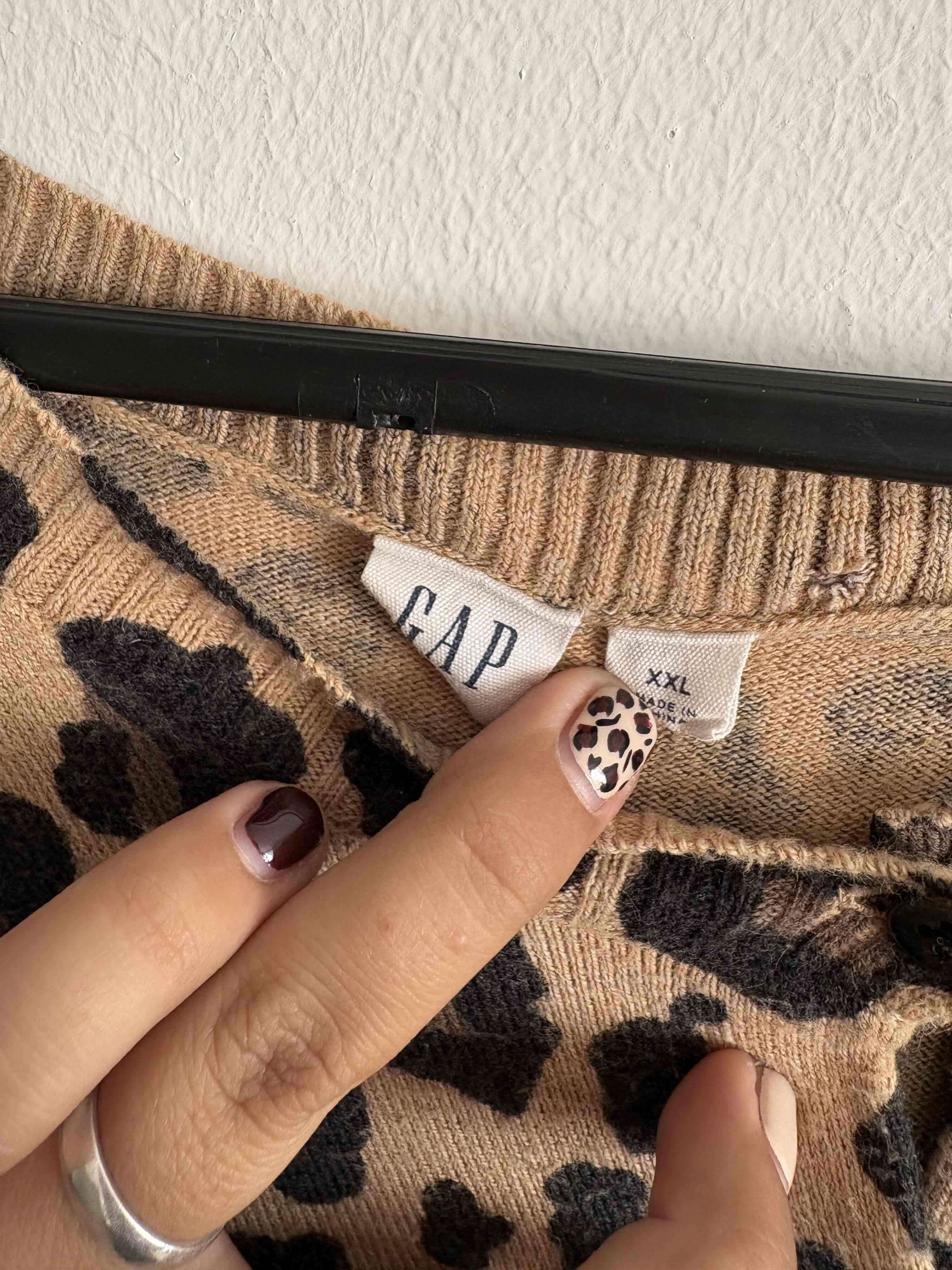 Suéter GAP de leopardo mujer - miniatura 4