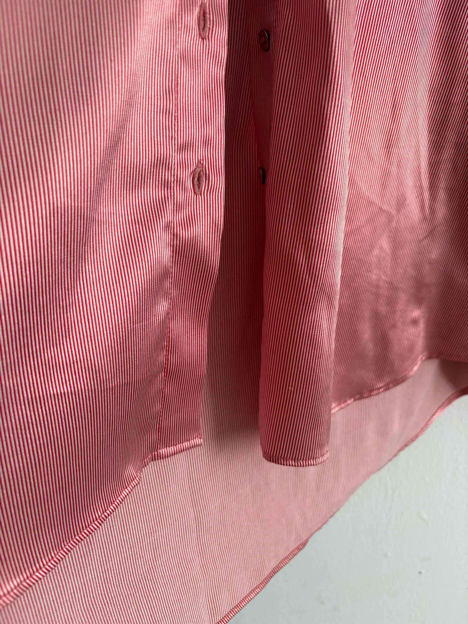 Camisa rayada roja de mujer - miniatura 3