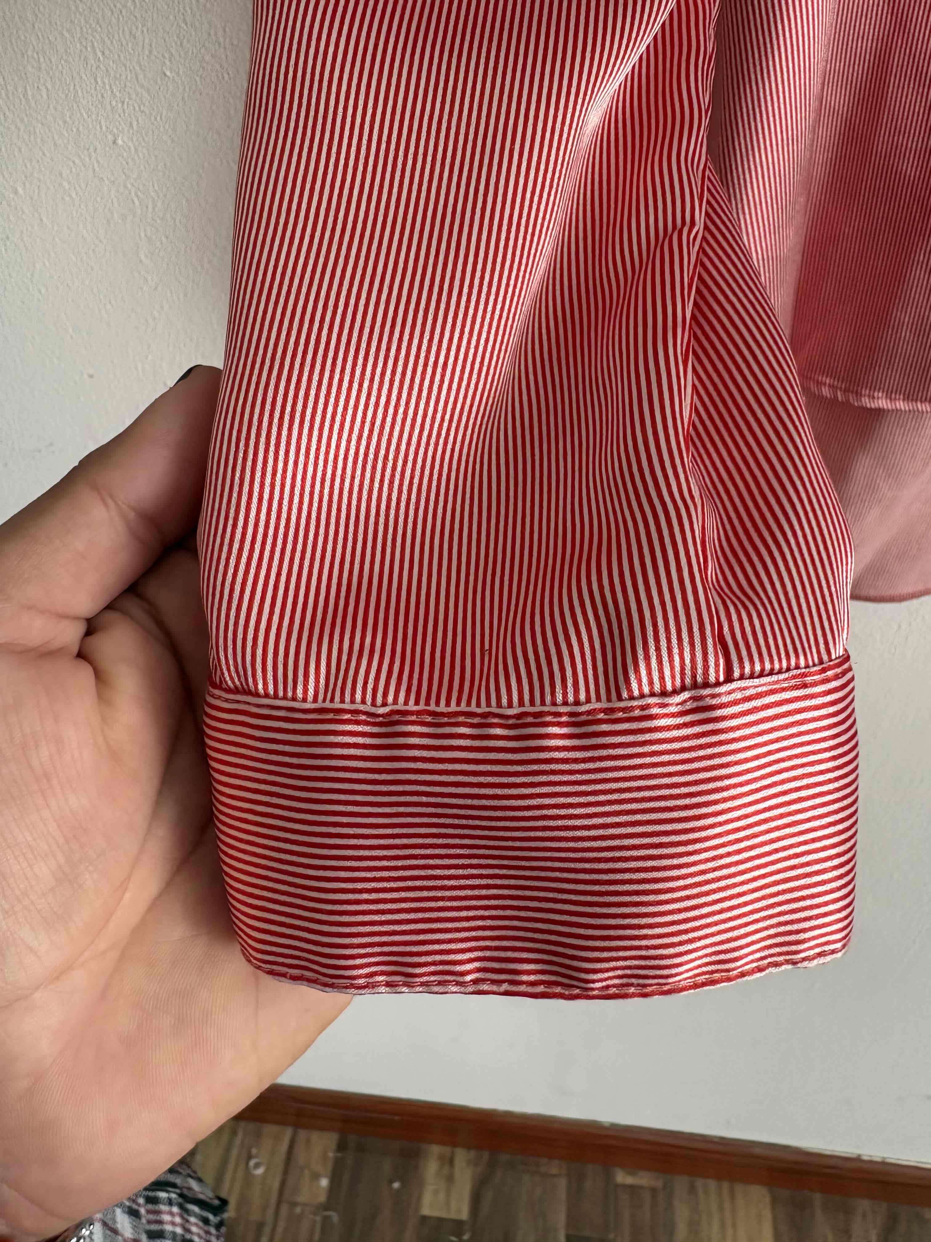 Camisa rayada roja de mujer - miniatura 4