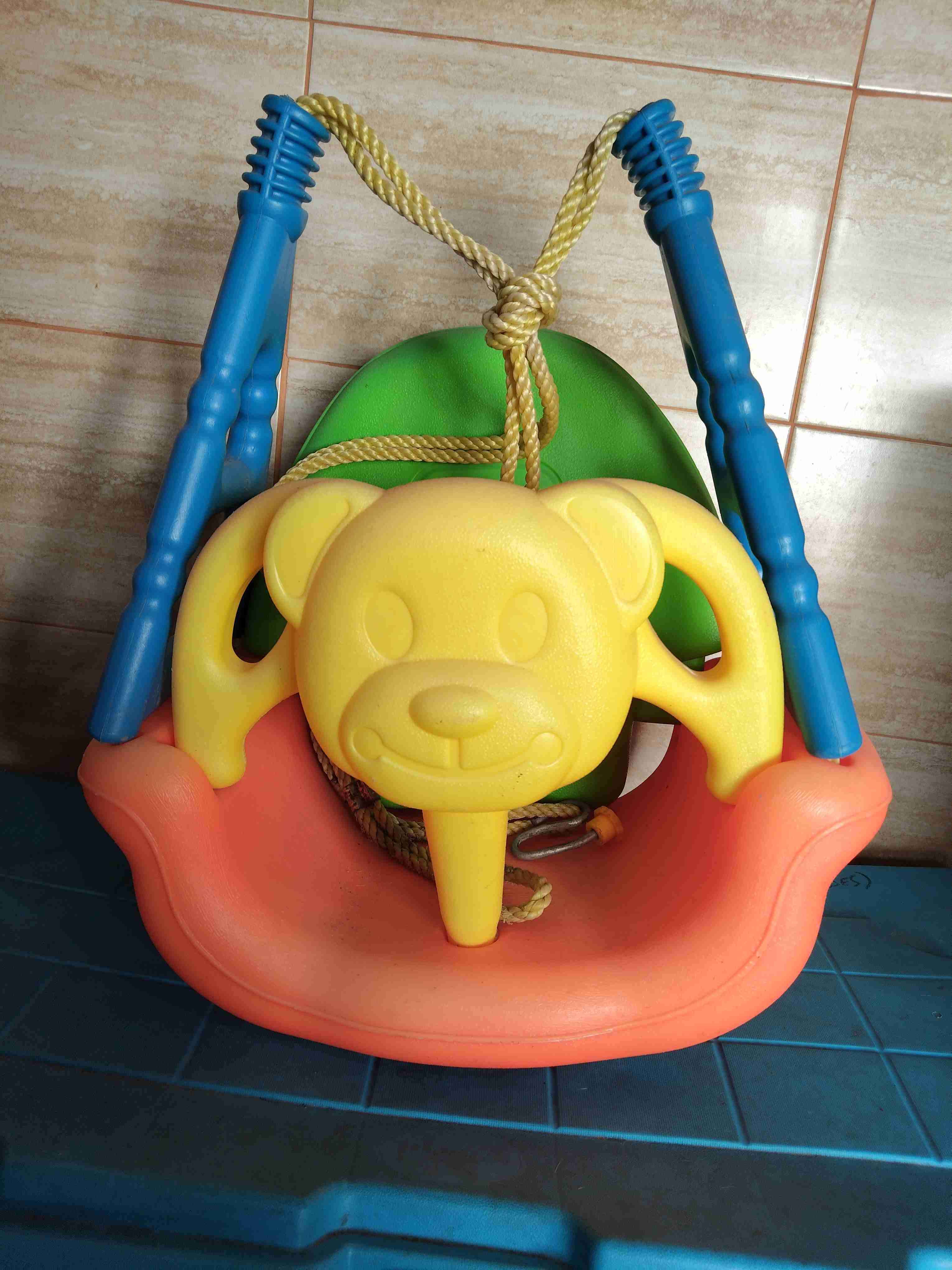 Columpio infantil de animal